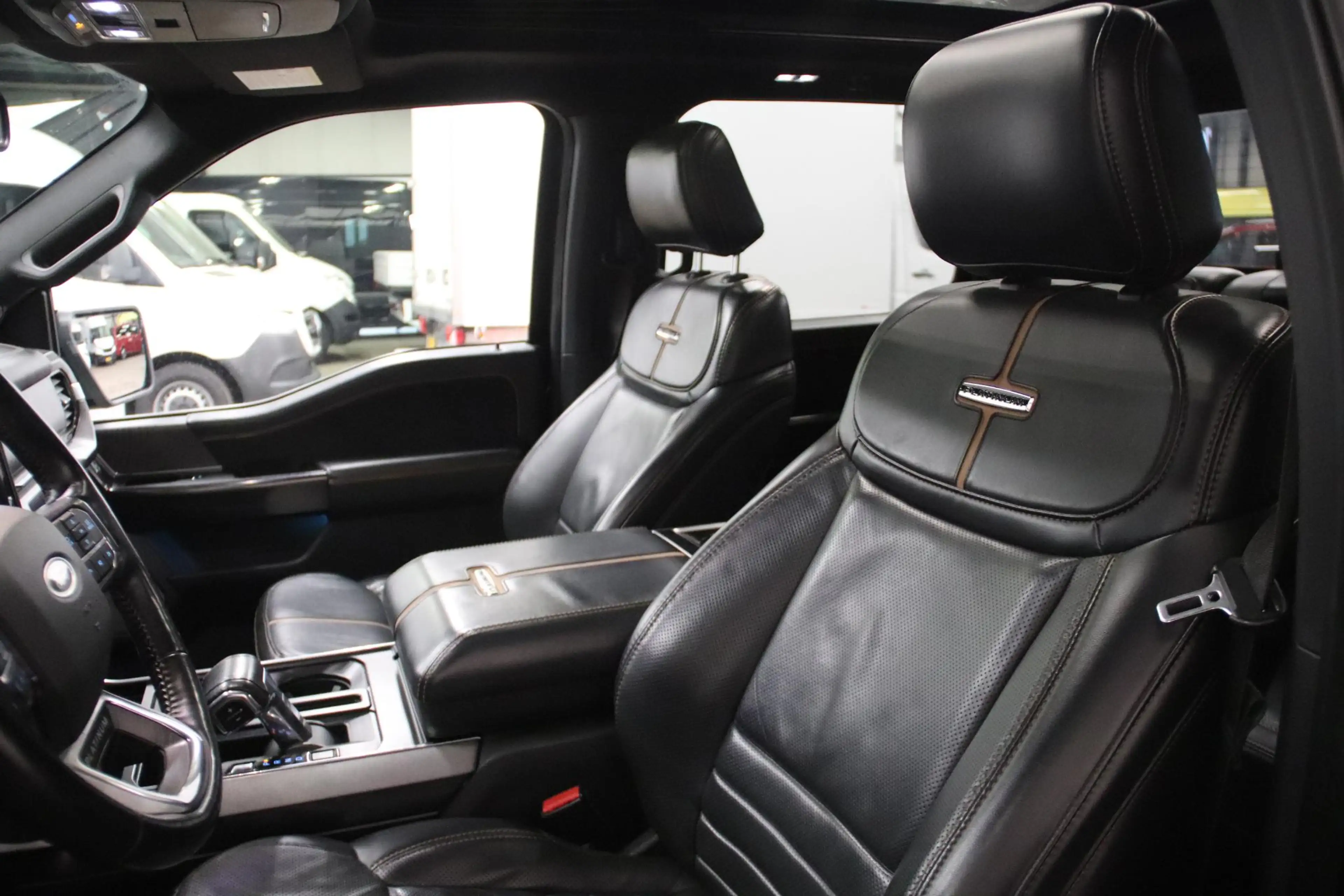 Ford F 150 USA F-150 V6 EcoBoost PLATINUM — photo 11