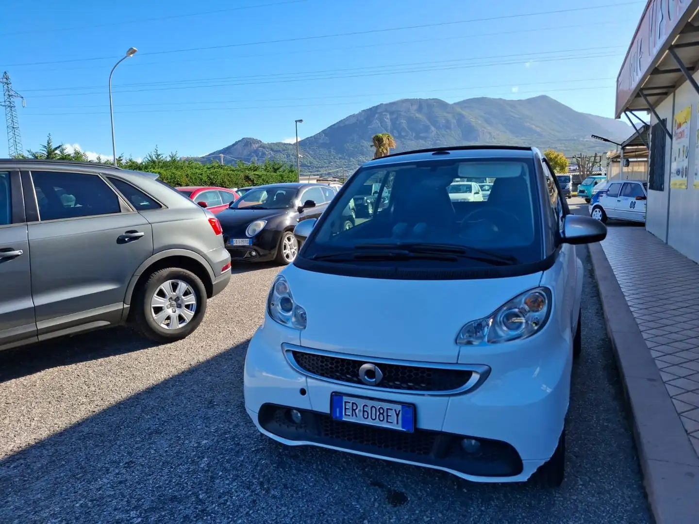 smart forTwo Fortwo Cabrio 1.0 mhd Passion 71cv Bianco - 2