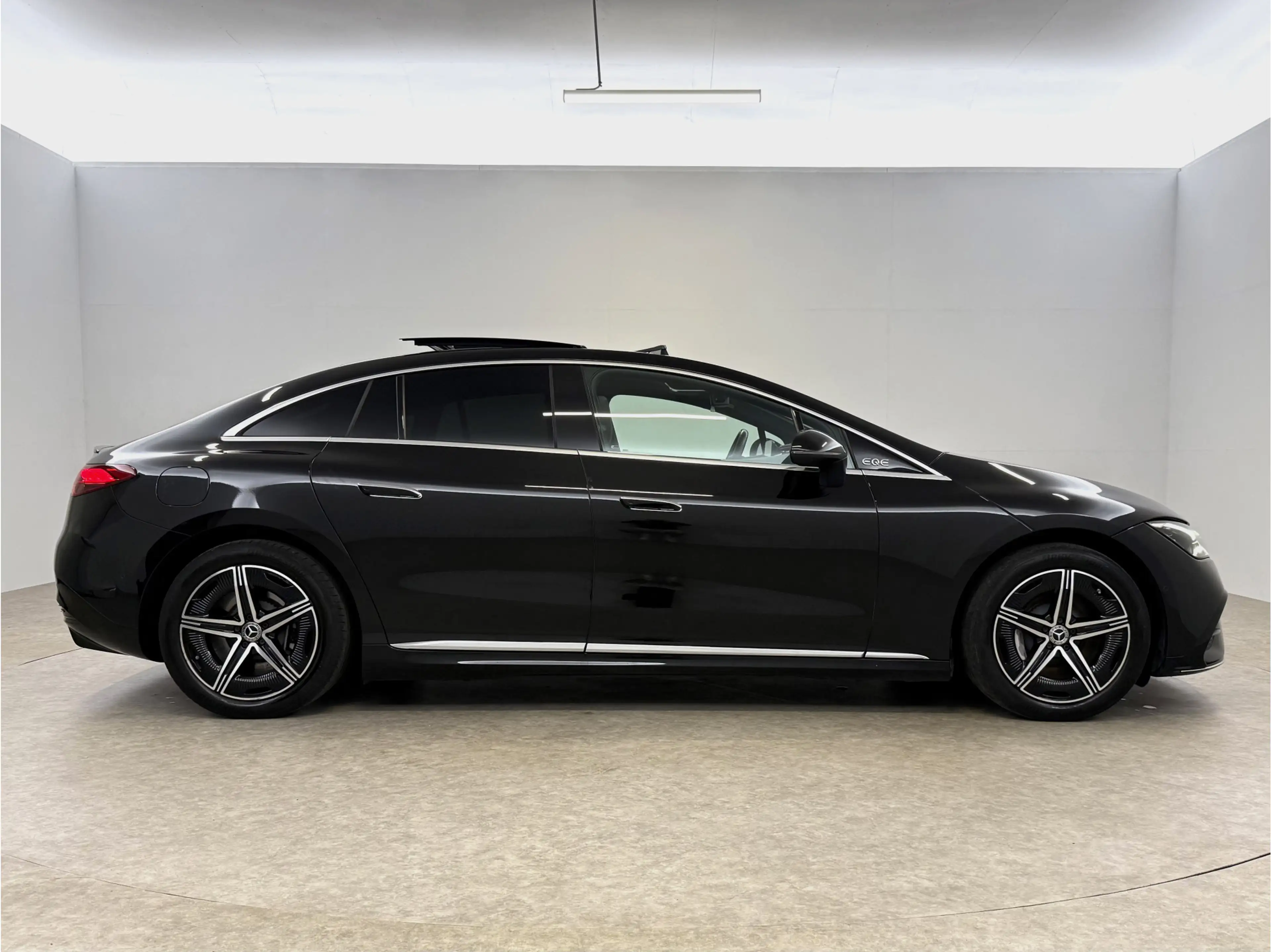 Mercedes-Benz EQE 350 350+ Launch Edition AMG Line 91 kWh | Snelladen | — photo 11