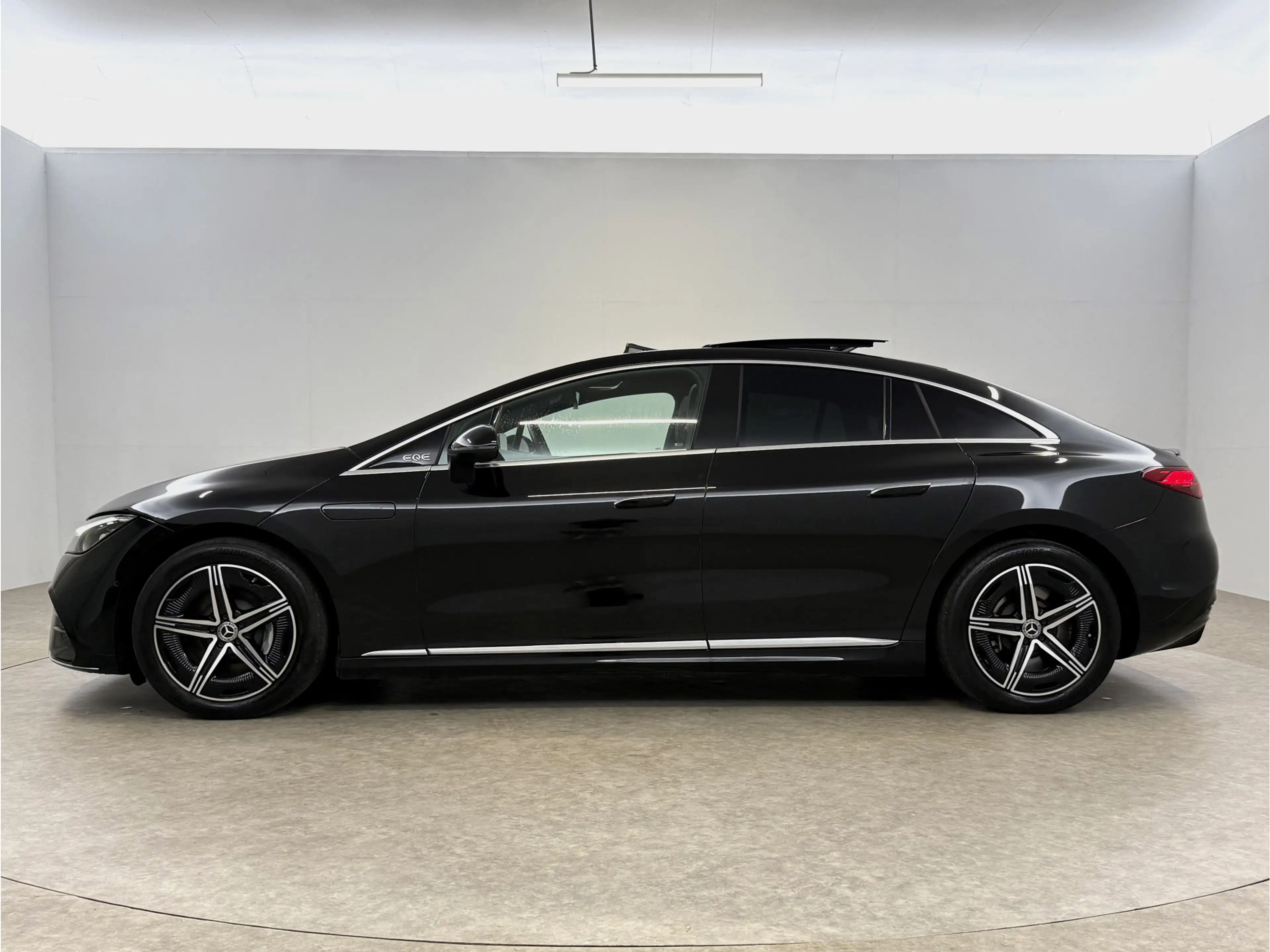 Mercedes-Benz EQE 350 350+ Launch Edition AMG Line 91 kWh | Snelladen | — photo 12