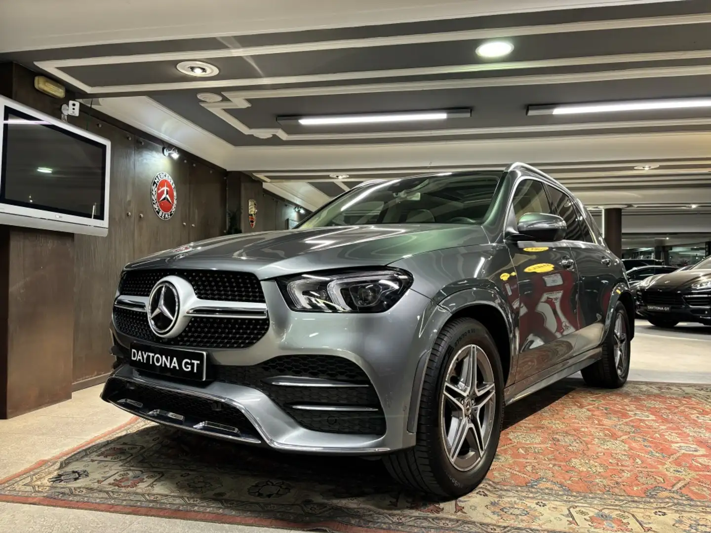 Mercedes-Benz GLE 450 4Matic Aut. Gri - 1