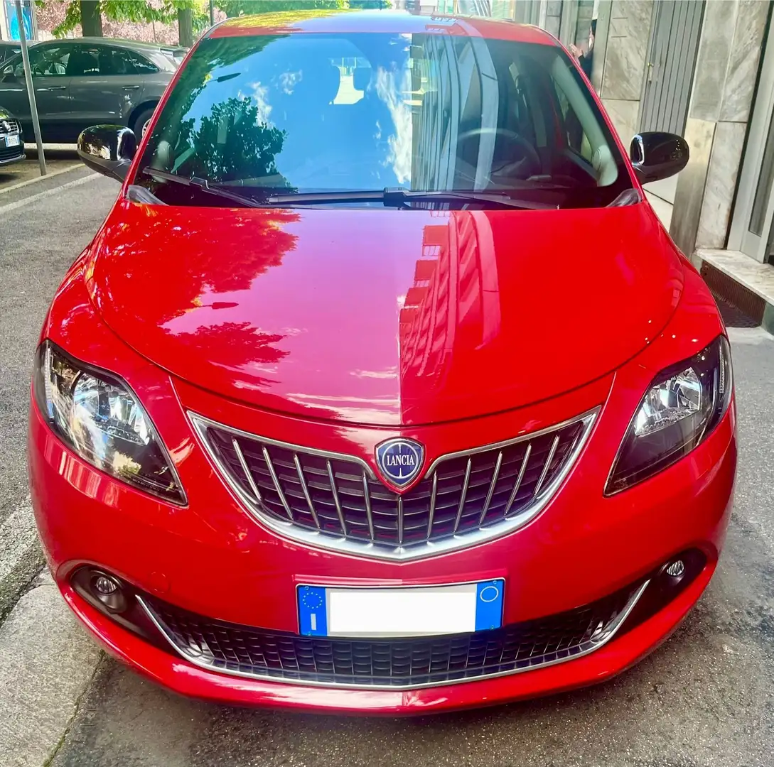 Lancia Ypsilon Ypsilon 1.0 firefly hybrid  s Rouge - 2