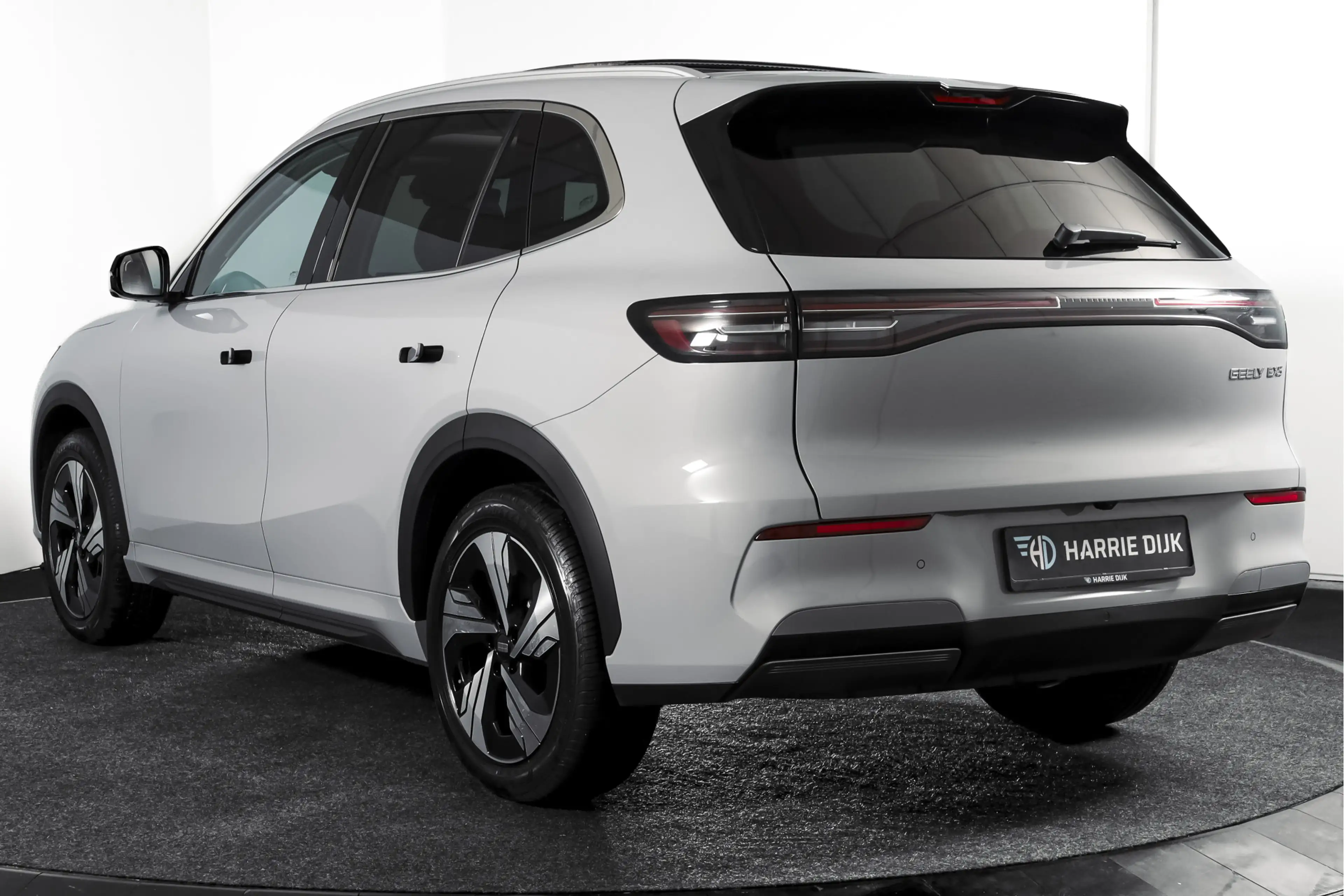 Geely E5 Max+ 68 kWh | Pano | 360 Camera | V2L | Warmtepomp — photo 28