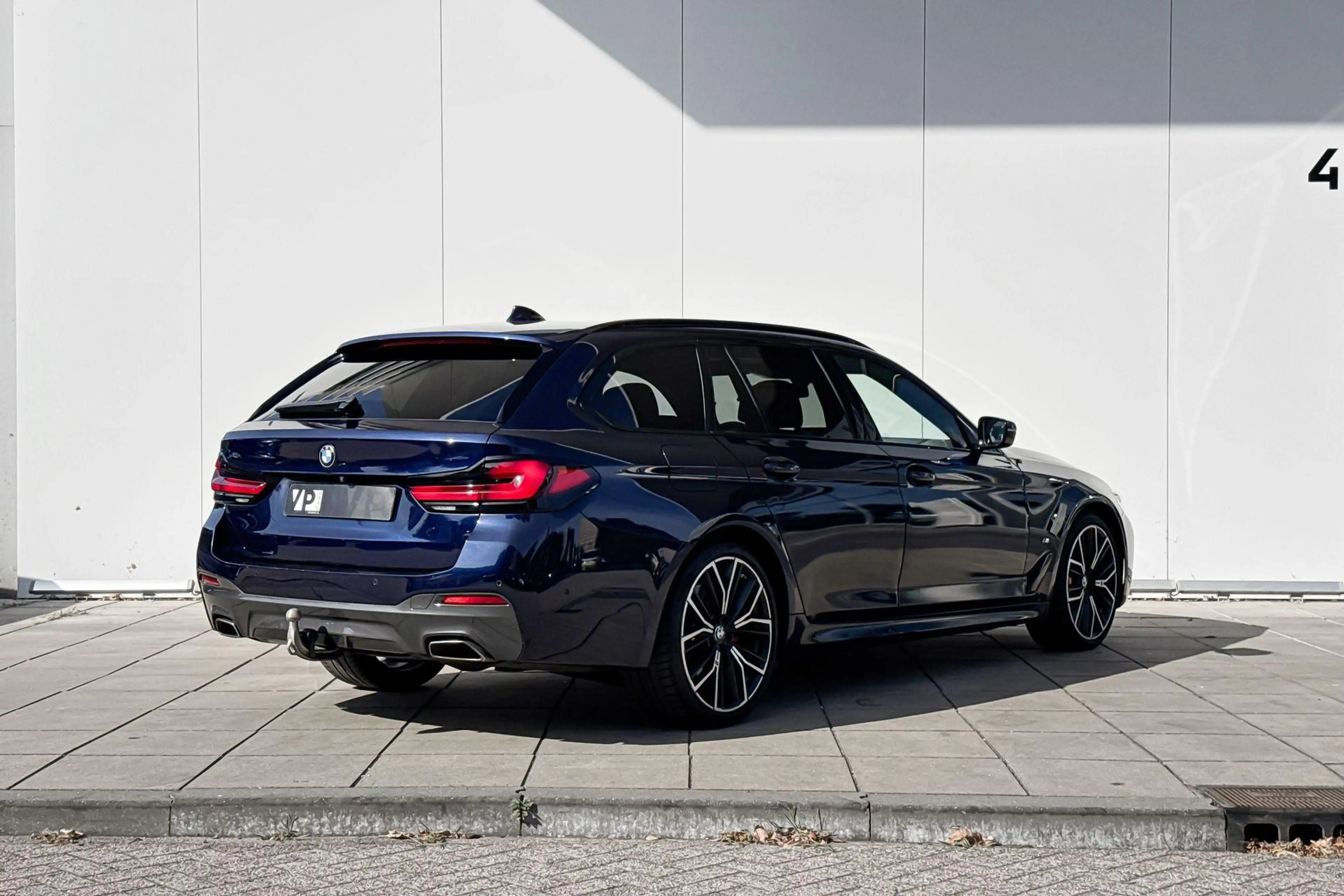 BMW 540 5 Serie Touring 540d xDrive High Executive M-Sport — photo 4