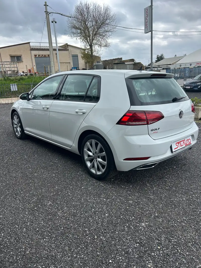 Volkswagen Golf 1.6 TDI 115 CV DSG 5p. Highline BlueMotion Technol Wit - 2