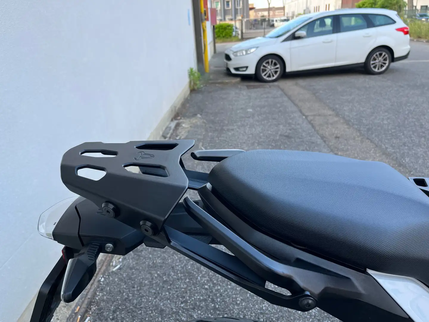 BMW F 900 XR 105 cv Alb - 2