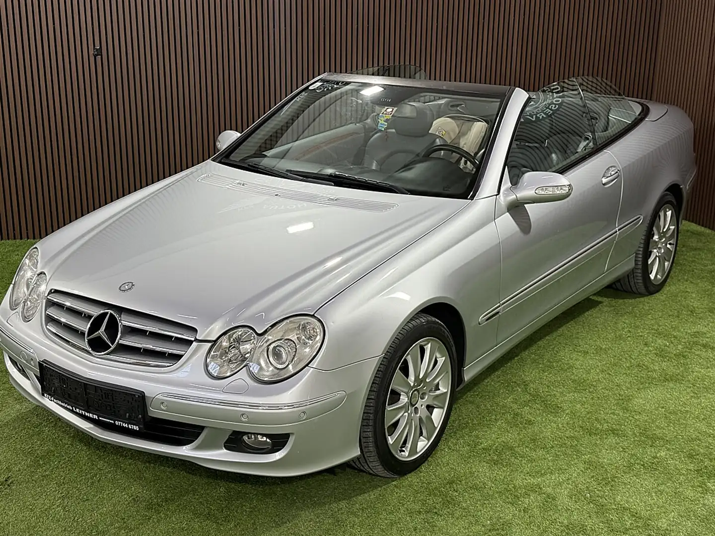 Mercedes-Benz CLK 320 Cabrio Avantgarde CDI Grau - 2