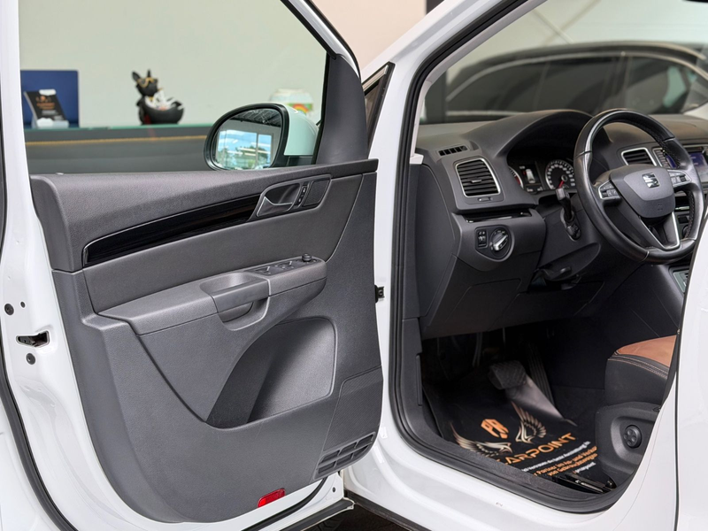 SEAT Alhambra Style 1,4 TSI Pano/Leder/AHK/CAM — photo 11