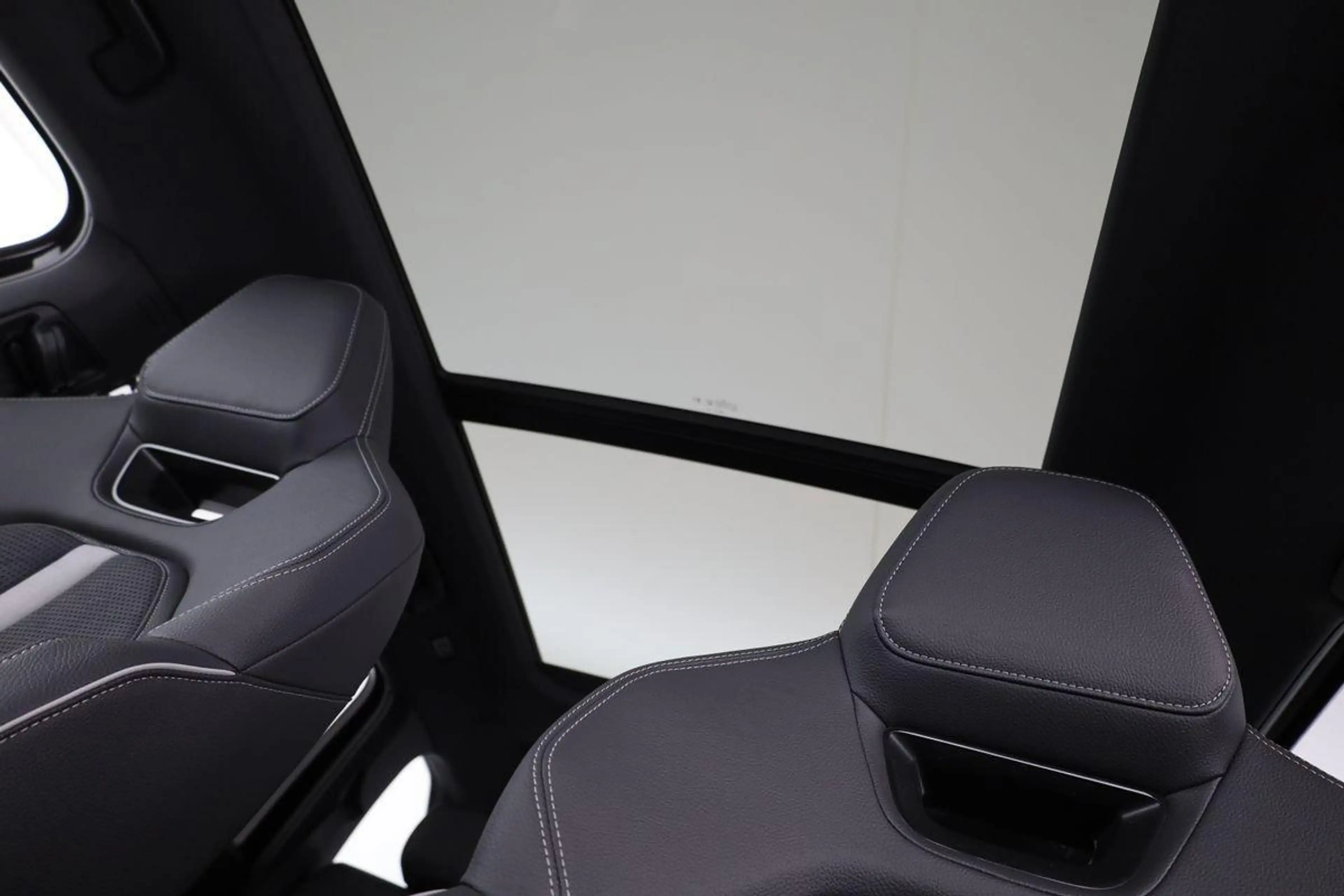 Skoda Kodiaq 1.5 TSI iV 150kW Sportline Sportline, Pano, AHK... — photo 11