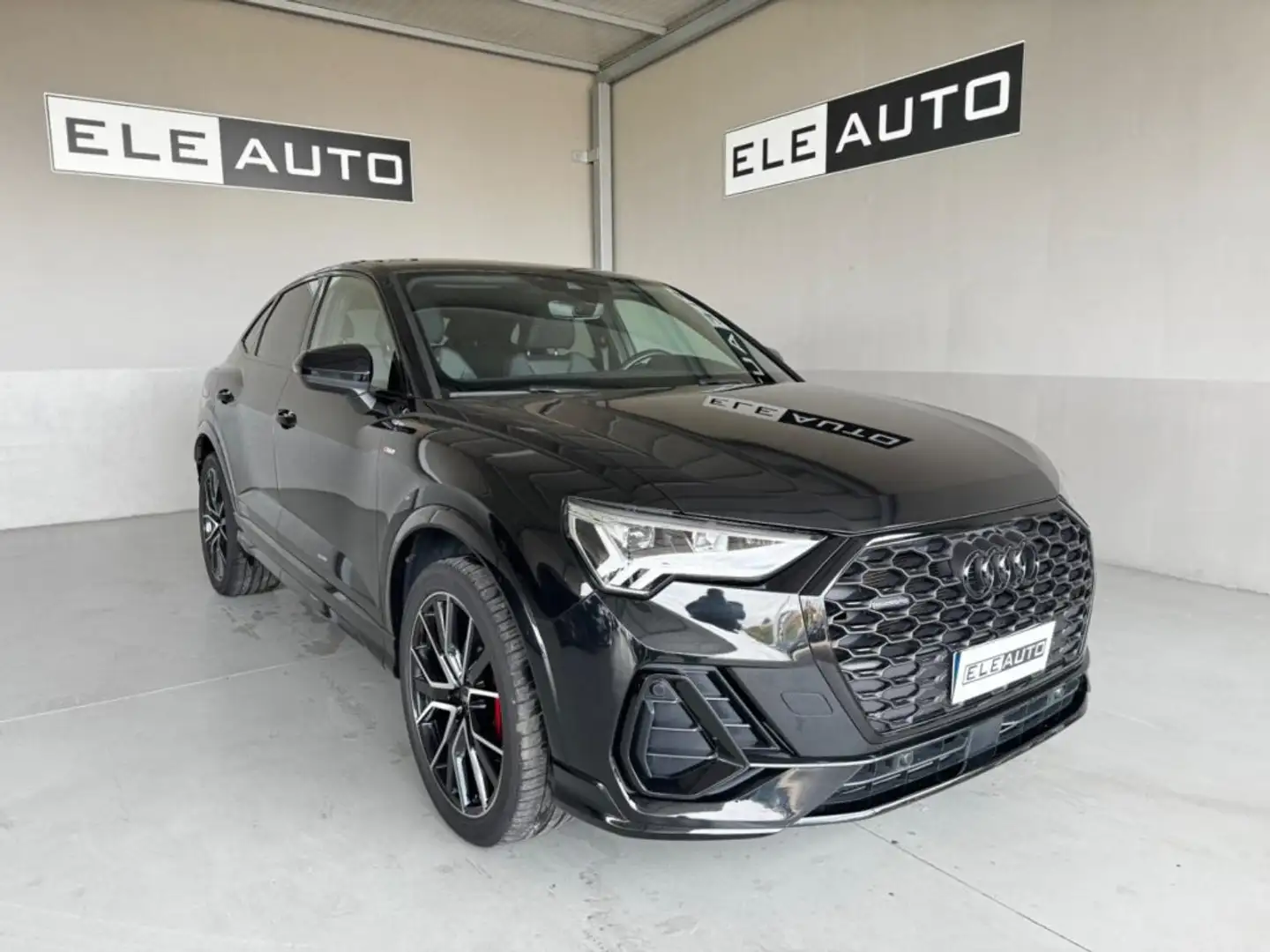 Audi Q3 SPB 45 TFSI quattro S tr S line Plus 20''-Multicol Nero - 1