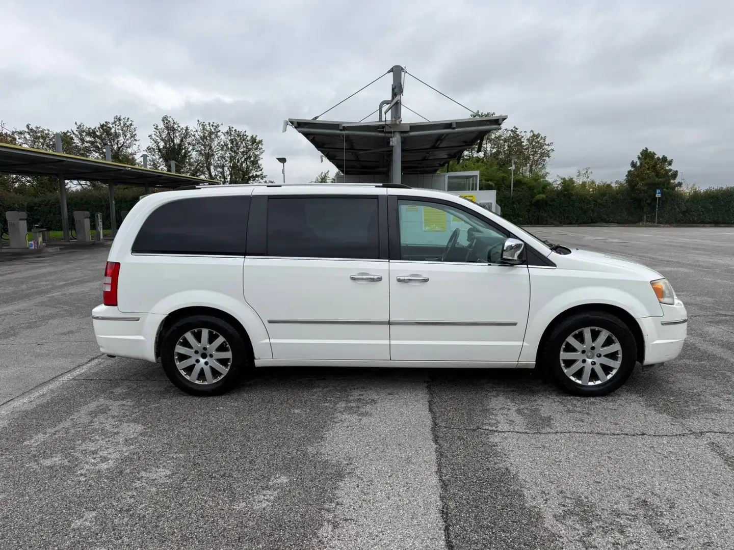 Chrysler Grand Voyager 2.8 crd Touring auto dpf - 2