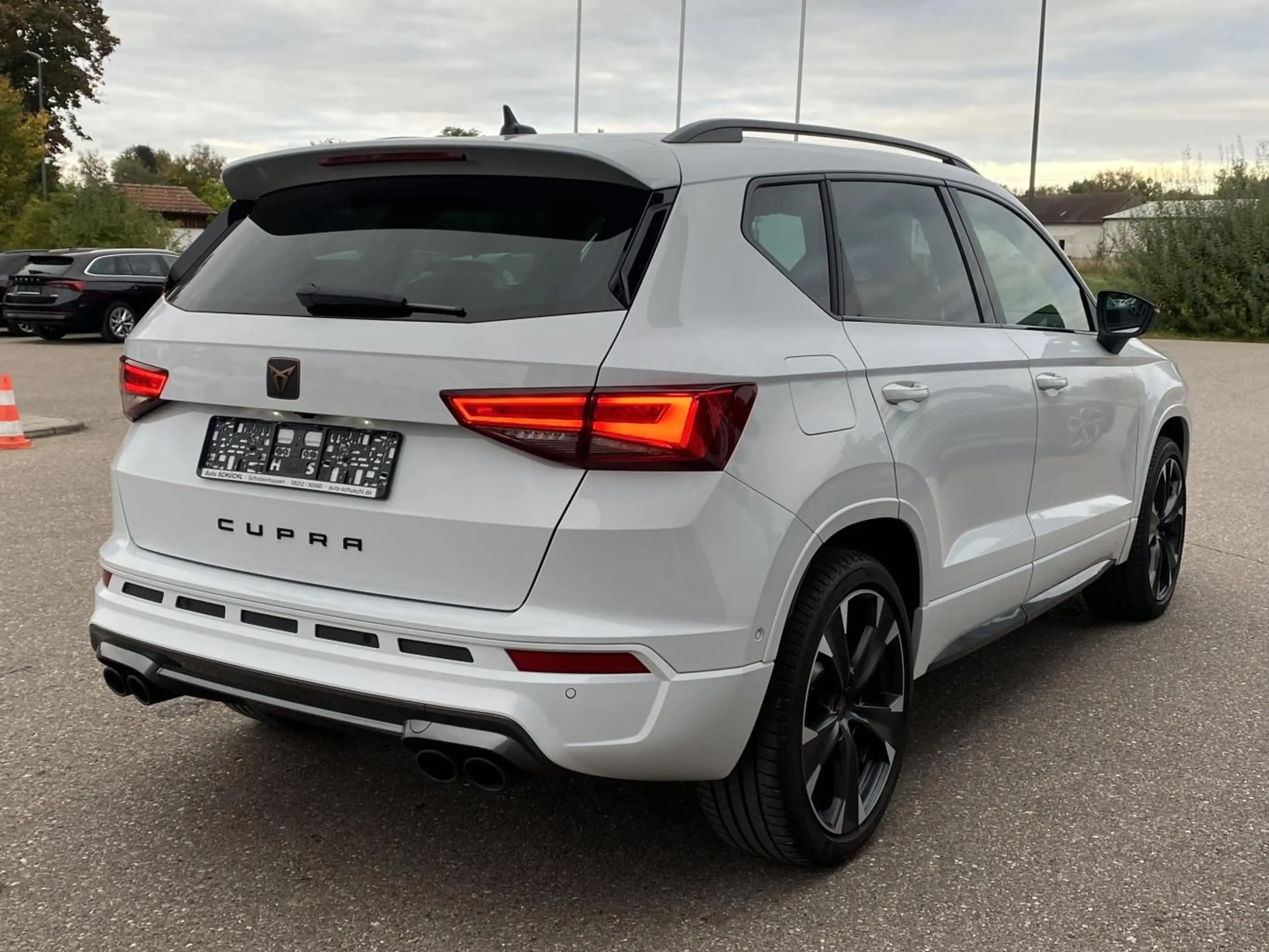 CUPRA Ateca 2.0 TSI DSG 4-DRIVE PANORAMA+AHK+SUPER-SPO — photo 6
