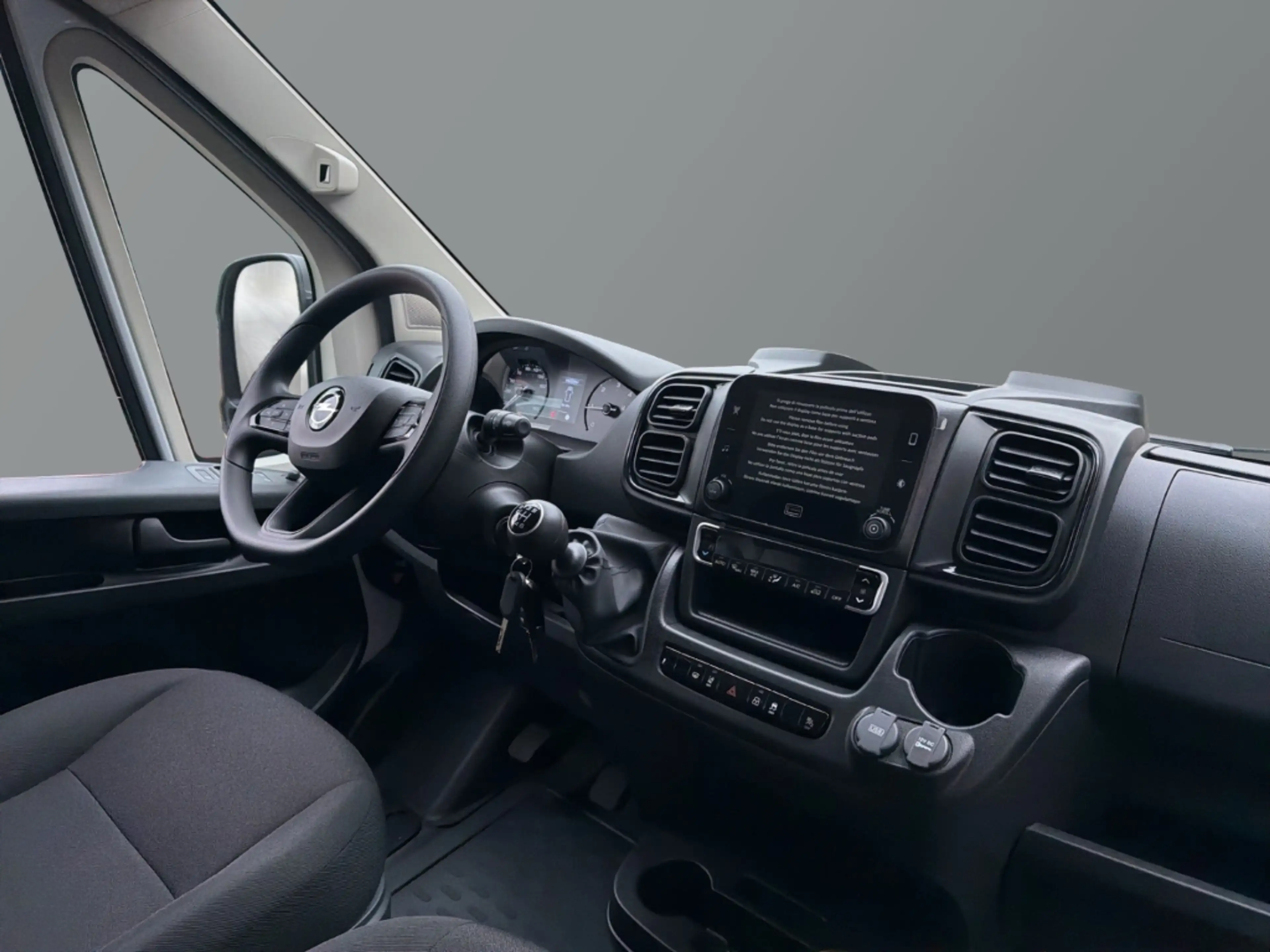 Opel Movano Kasten L3H2 3.5T D 140PS AHK Klimaautom Allwetter — photo 15