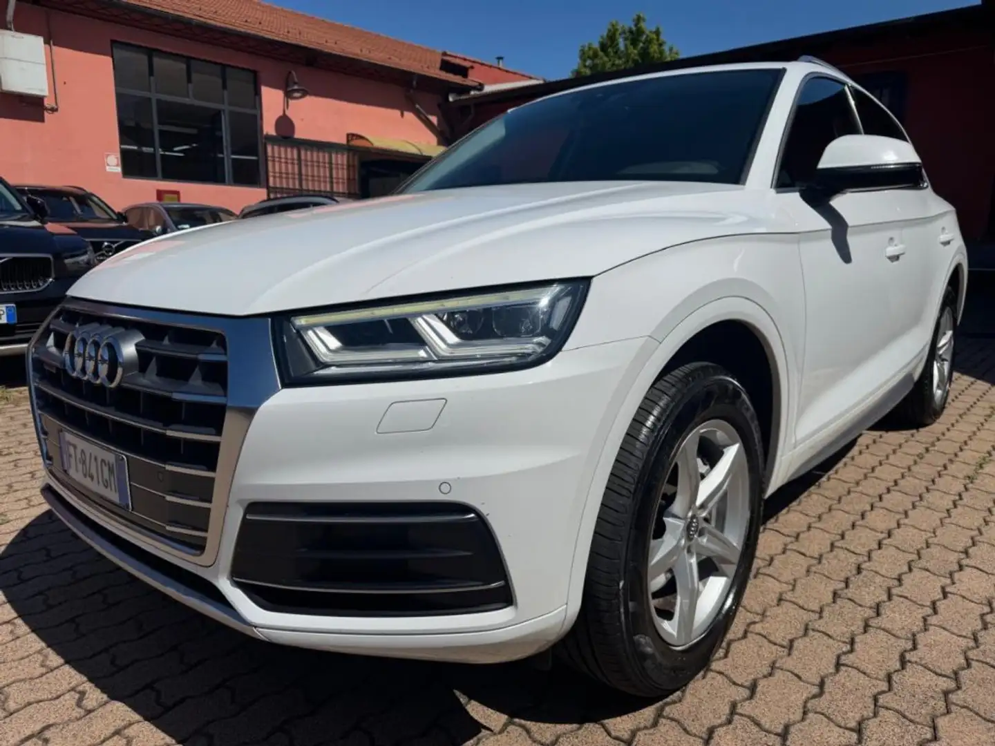Audi Q5 2.0 TDI 190 CV quattro S tronic Busin.Sport Bianco - 1