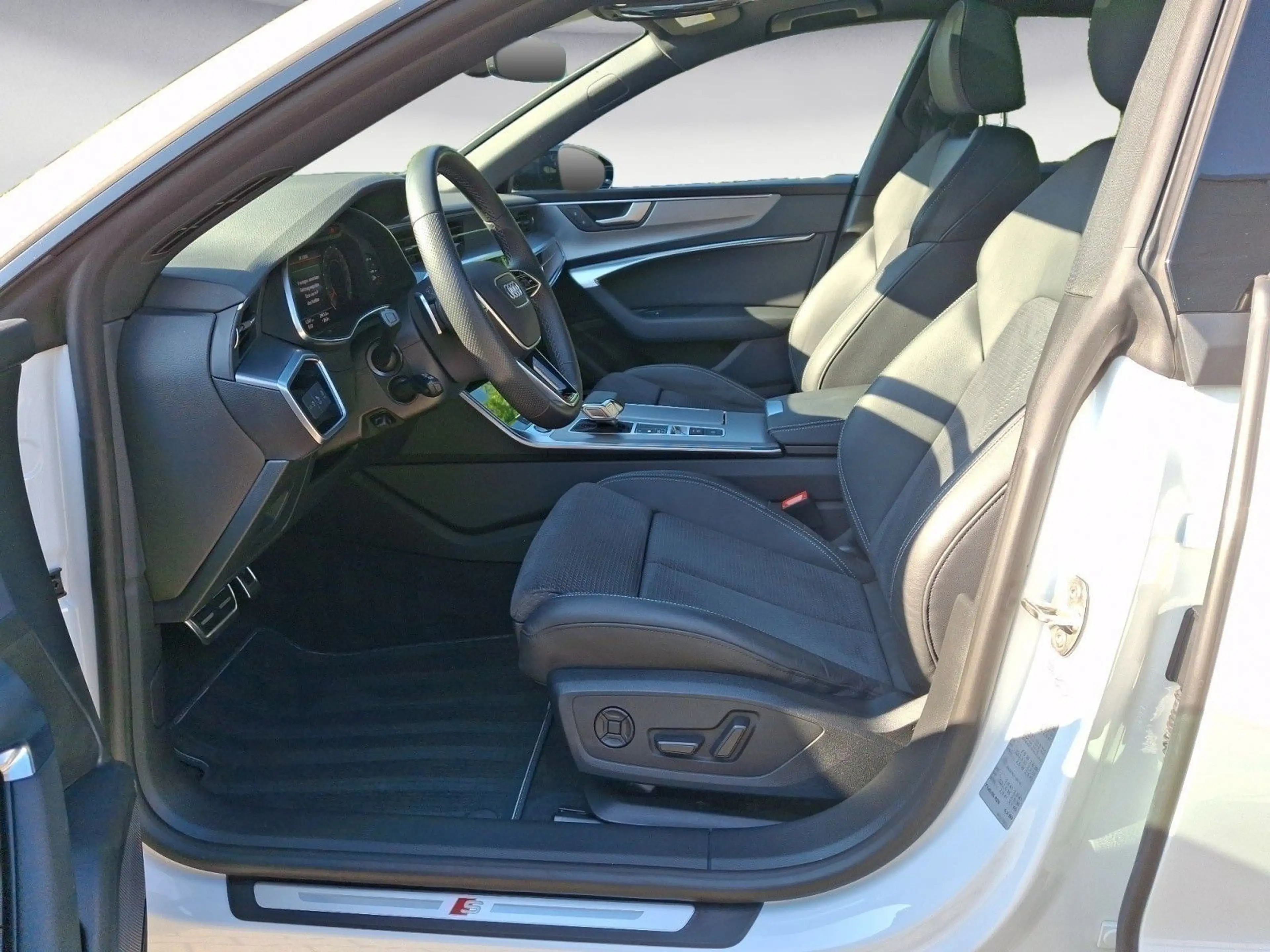 Audi A7 45 TFSI quattro — photo 10