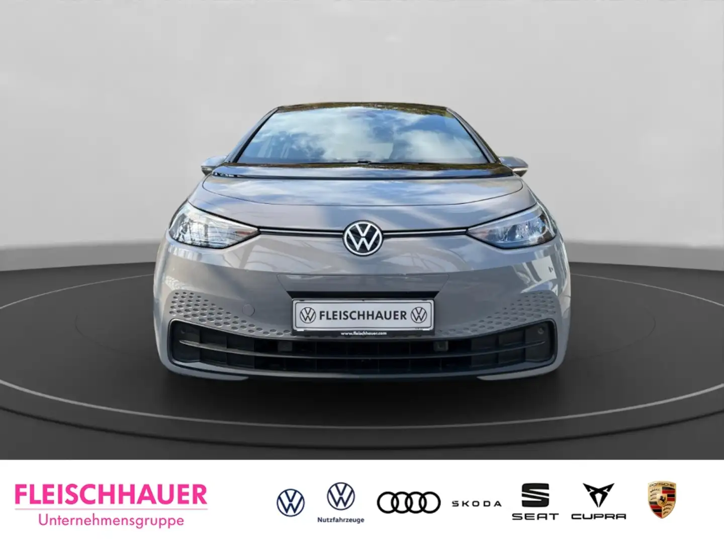 Volkswagen ID.3 Pro 62 kWh StandHZG Navi Digitales Cockpit LED Wär Grau - 2