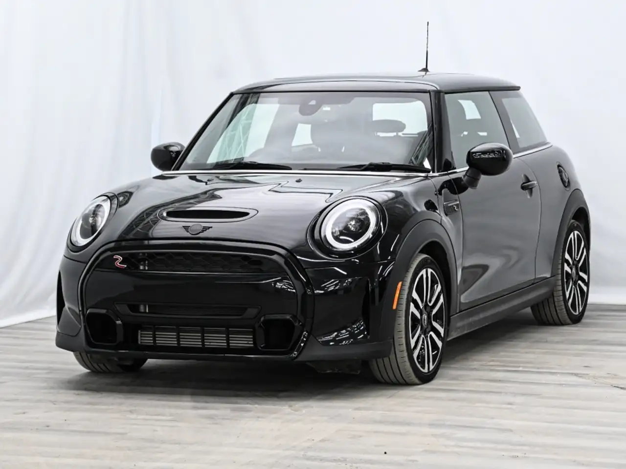 2024 MINI 3 Door