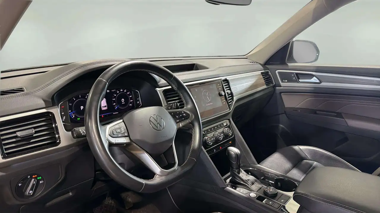 Volkswagen Atlas снимка Volkswagen Atlas