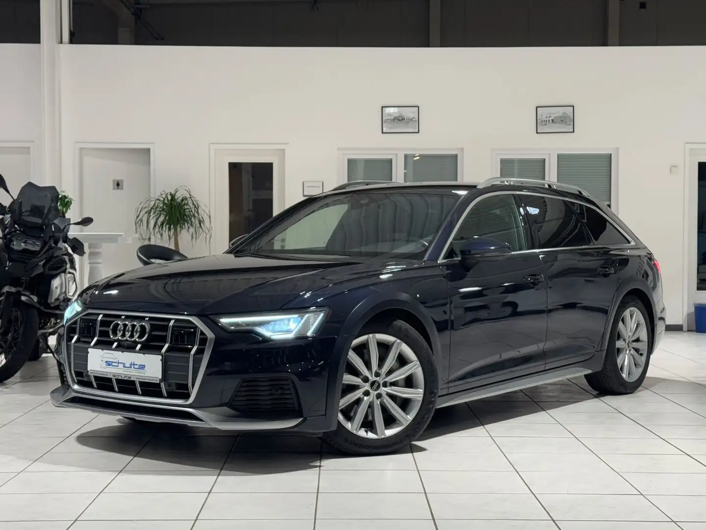 Audi A6 Allroad quattro 55 TDI*Kamera*Matrix*Navi*AHK Blau - 1