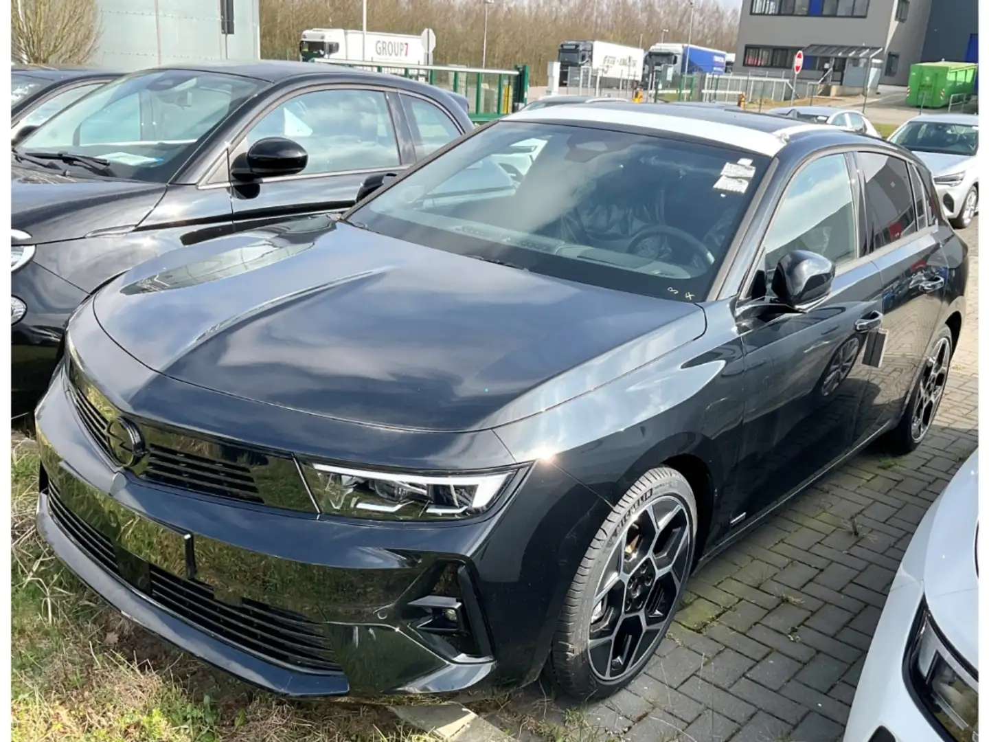 Opel Astra GS Line 1.2 Turbo, AT8, Start/Stop, Intelli-Air Schwarz - 2