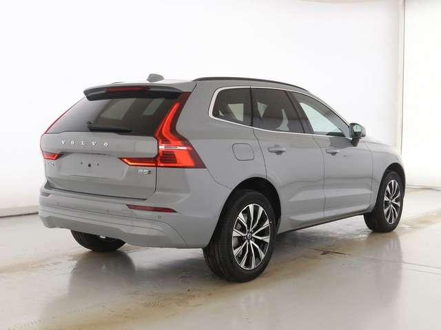 Volvo XC60 B5 AWD ACC BLIS H&K Frontscheibenhzg