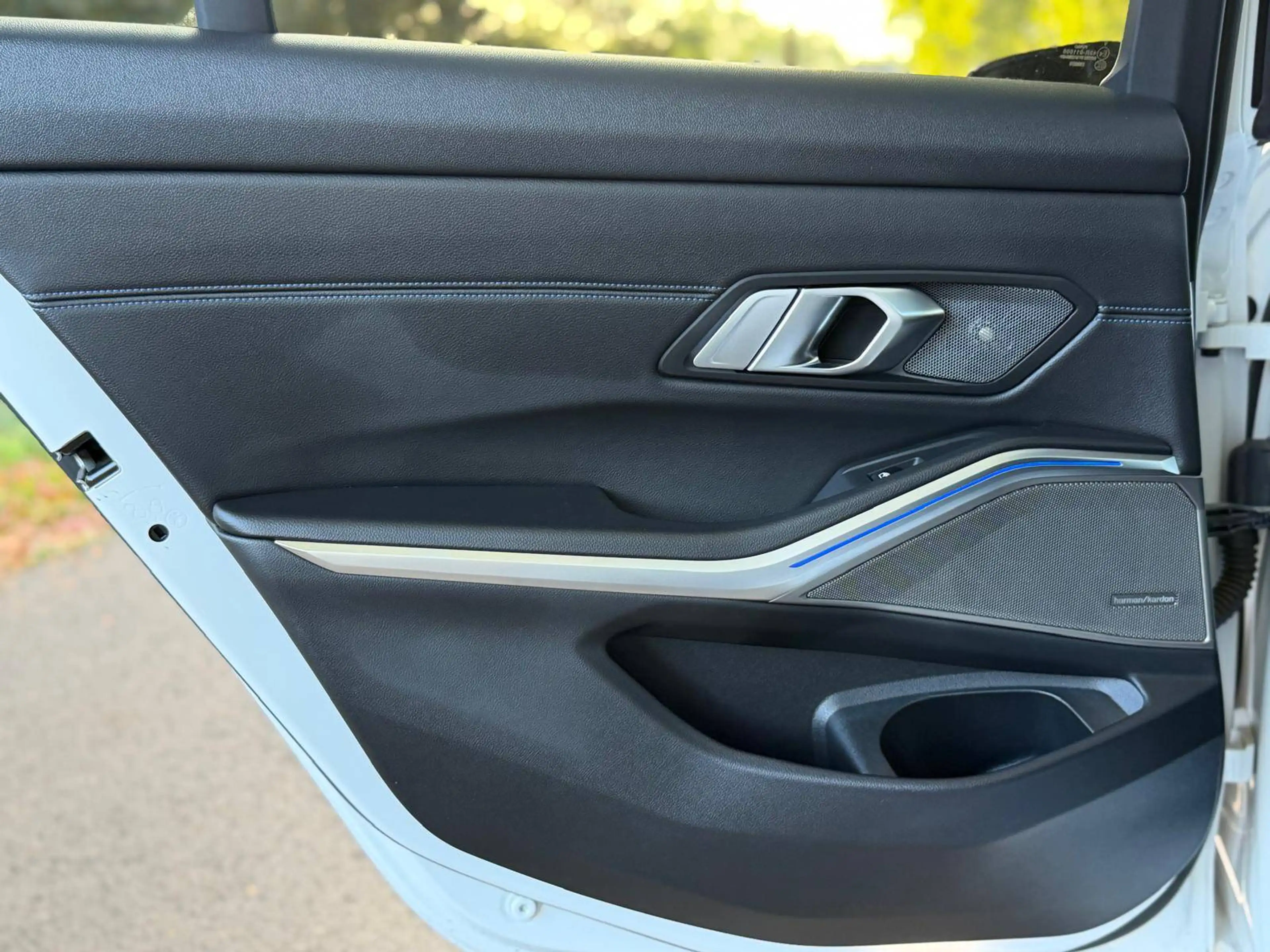 BMW 318 318iA OPF + Full entretien BMW + Pack M + Garantie 12mois + Véhicule Belge — photo 15