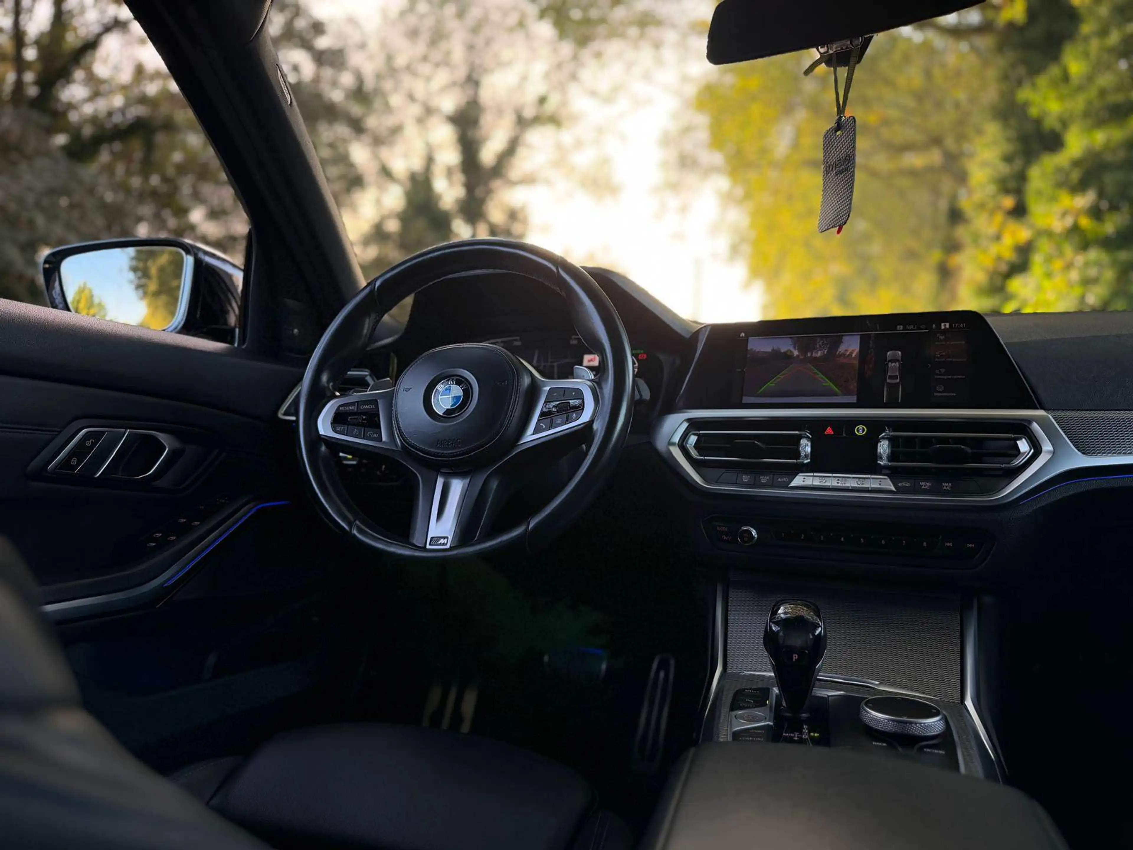 BMW 318 318iA OPF + Full entretien BMW + Pack M + Garantie 12mois + Véhicule Belge — photo 21