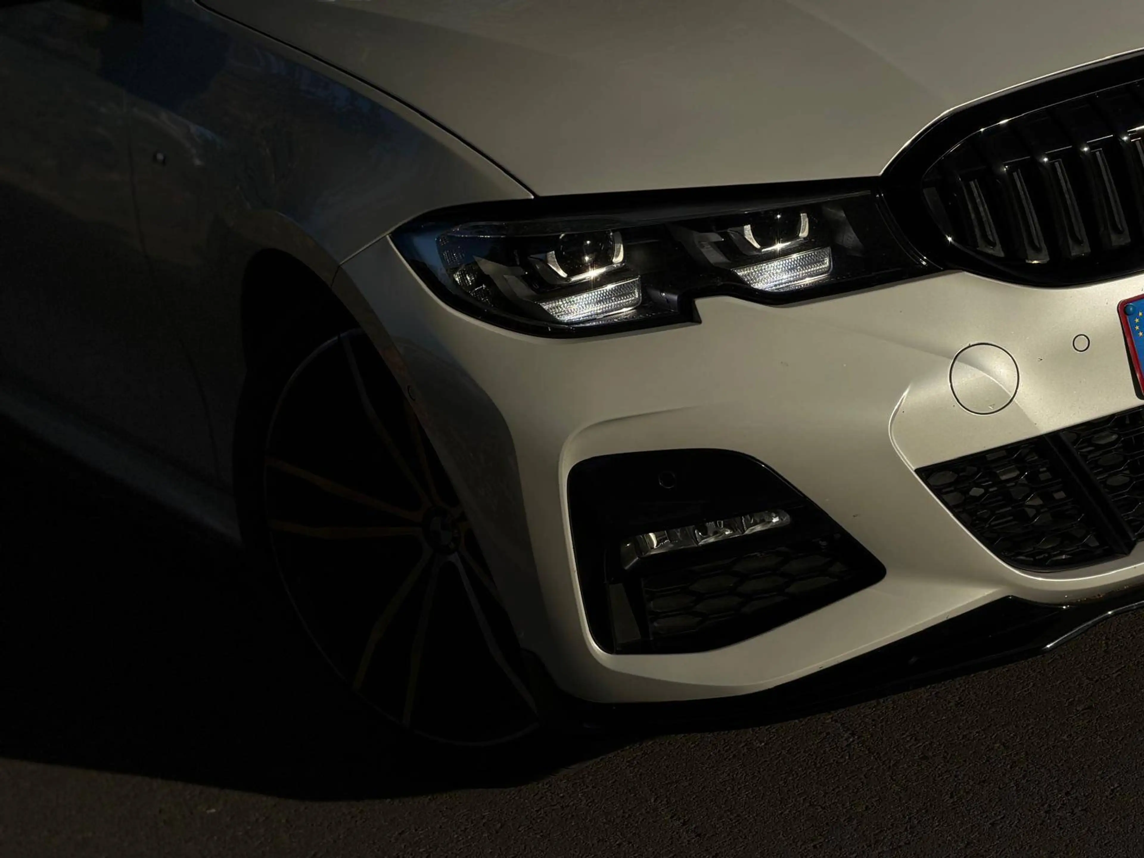 BMW 318 318iA OPF + Full entretien BMW + Pack M + Garantie 12mois + Véhicule Belge — photo 3
