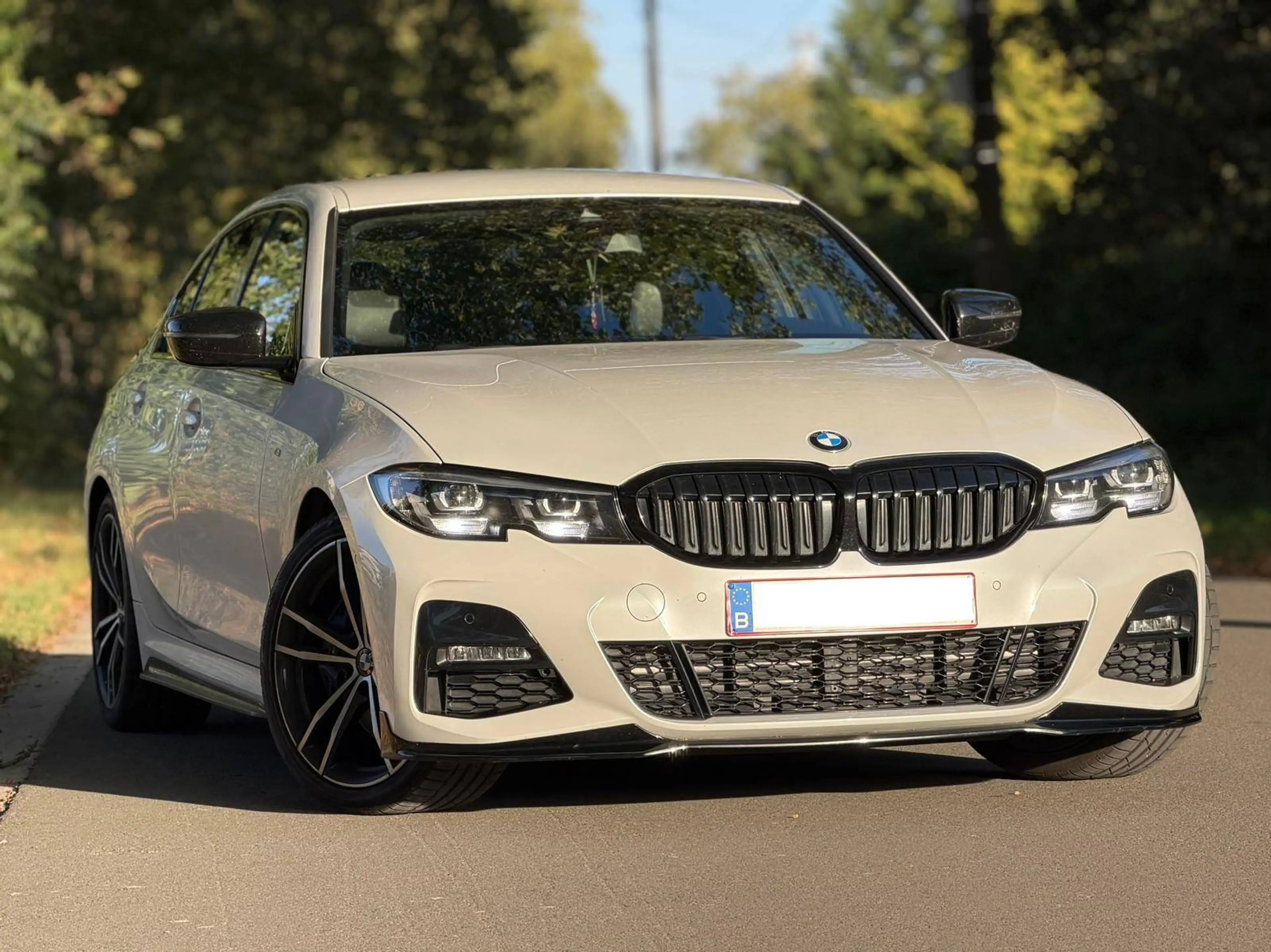 BMW 318 318iA OPF + Full entretien BMW + Pack M + Garantie 12mois + Véhicule Belge — photo 2