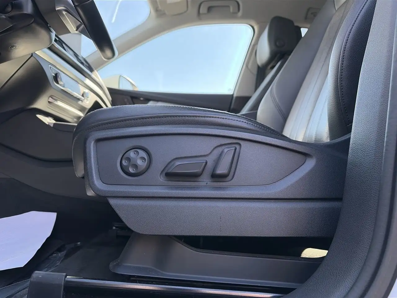 Audi Q5 снимка Audi Q5
