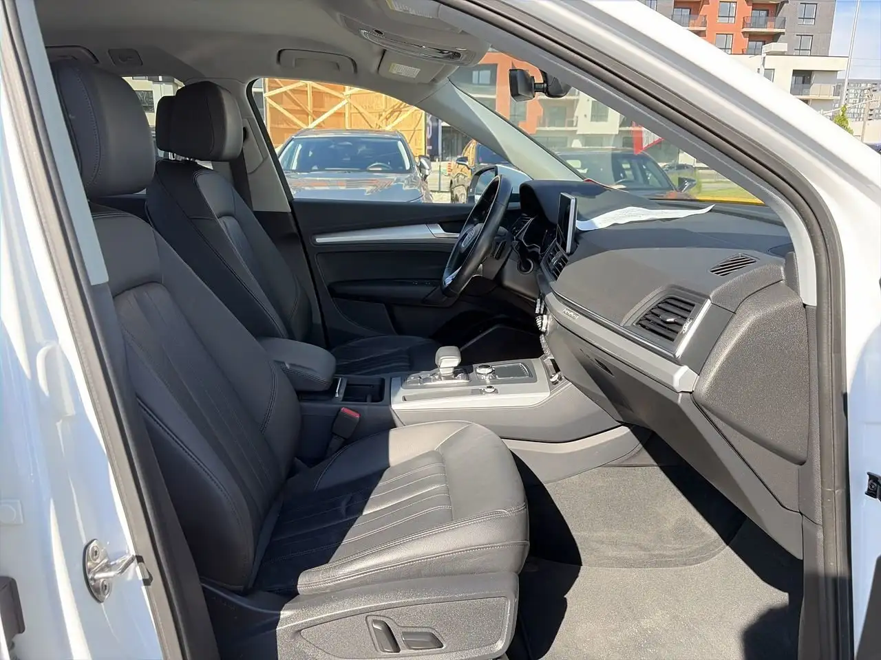 Audi Q5 снимка Audi Q5