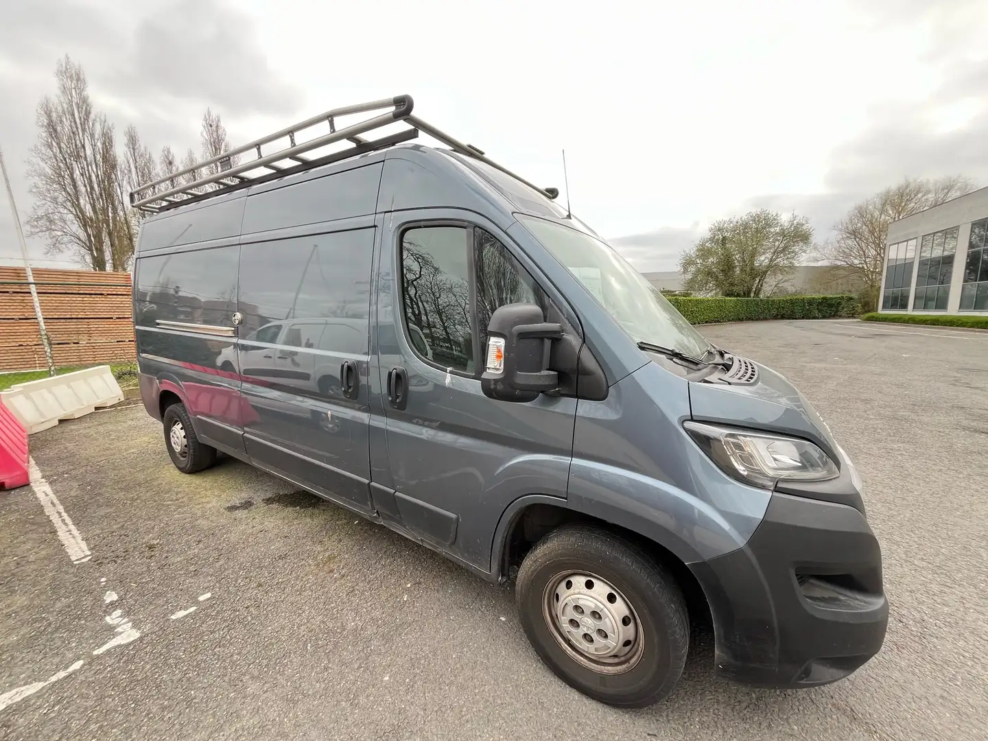 Peugeot Boxer Bleu - 2