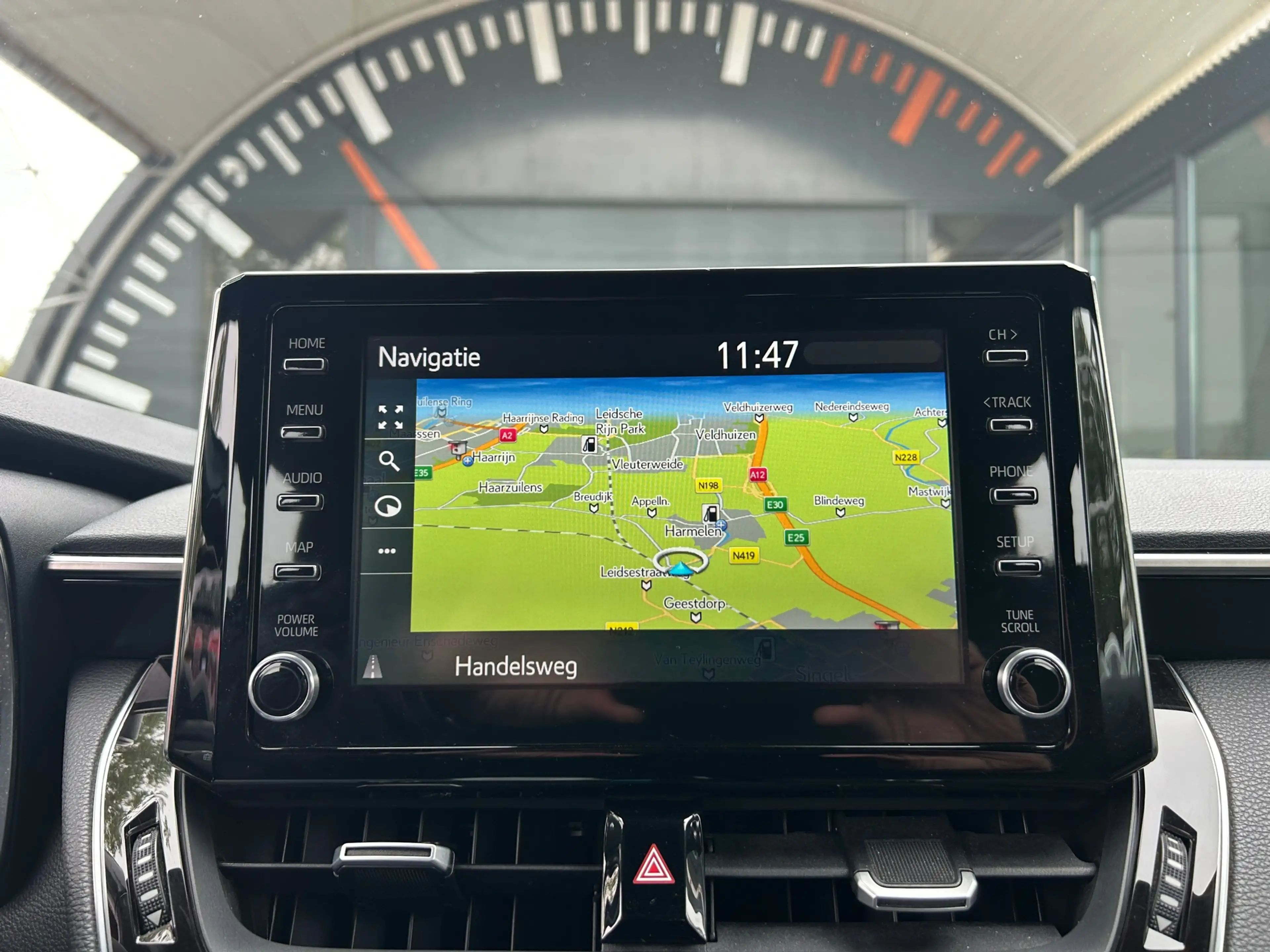 Toyota Corolla Touring Sports 2.0 Hybrid Style Trekhaak 100% Deal — photo 16