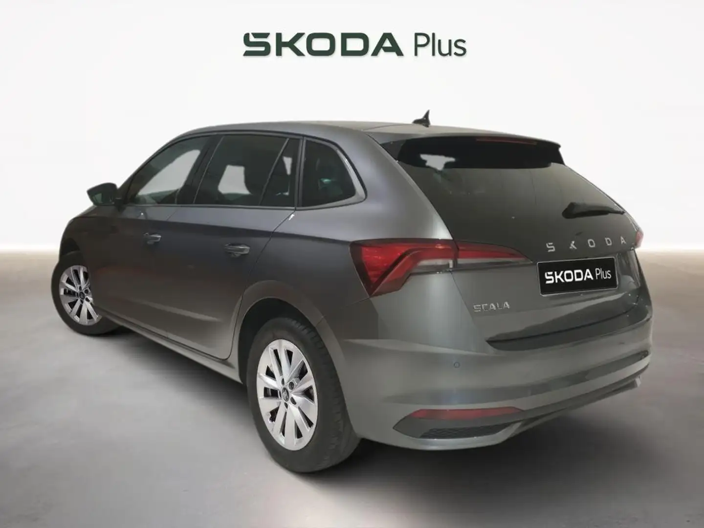 Skoda Scala 1.0 TSI Selection DSG 85kW Gris - 2