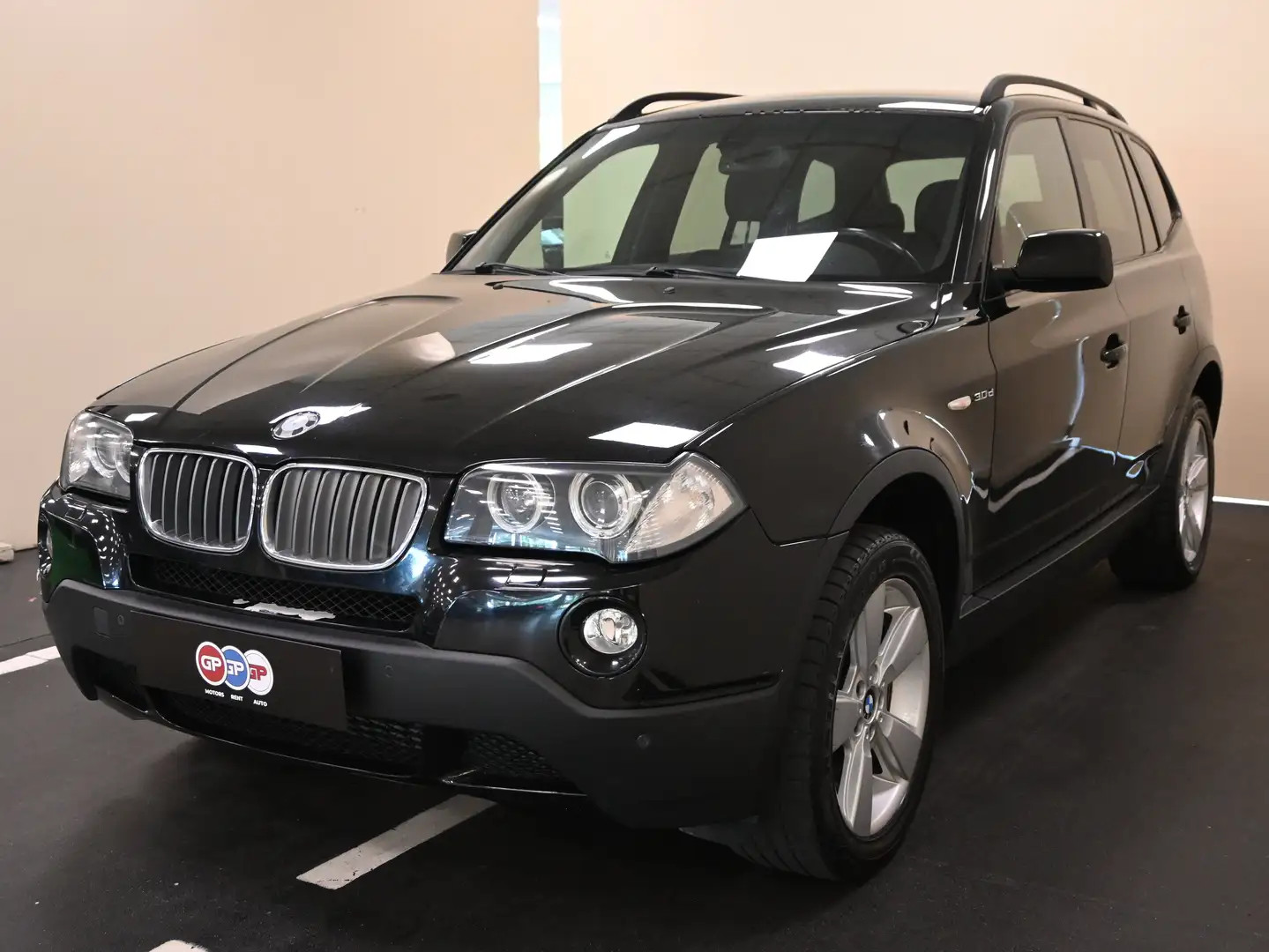 BMW X3 3.0d Attiva 218 cv Nero - 2