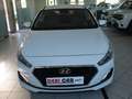 Hyundai i30 Comfort 100 CV MY 2020 Weiß - thumbnail 2