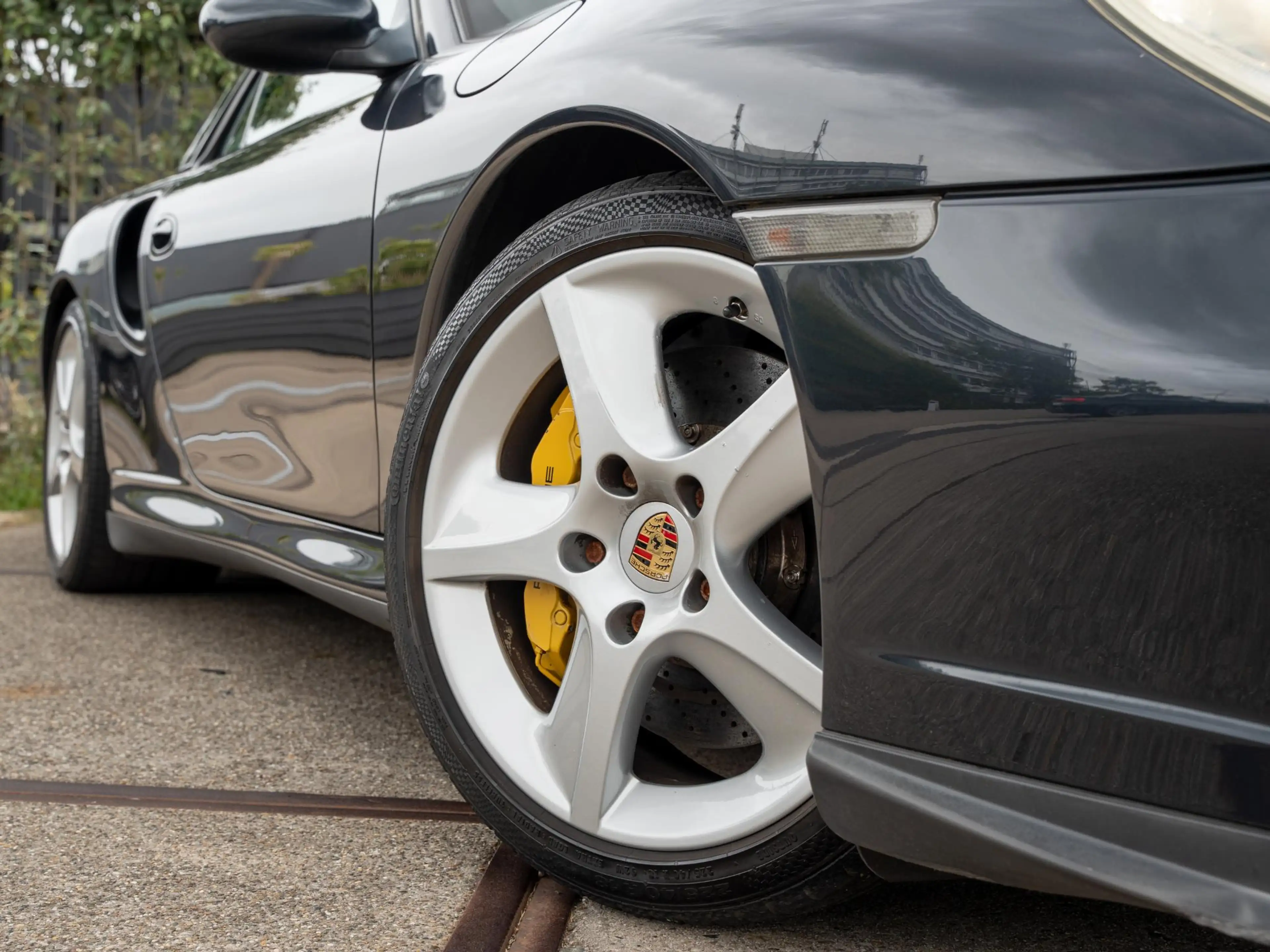 Porsche 996 Cabrio 3.6 Turbo — photo 14
