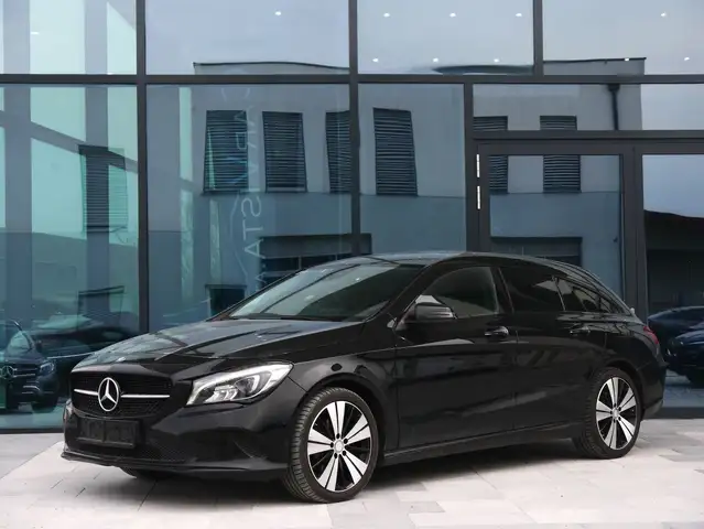Mercedes-Benz CLA 220 CDI d Shooting Brake Urban