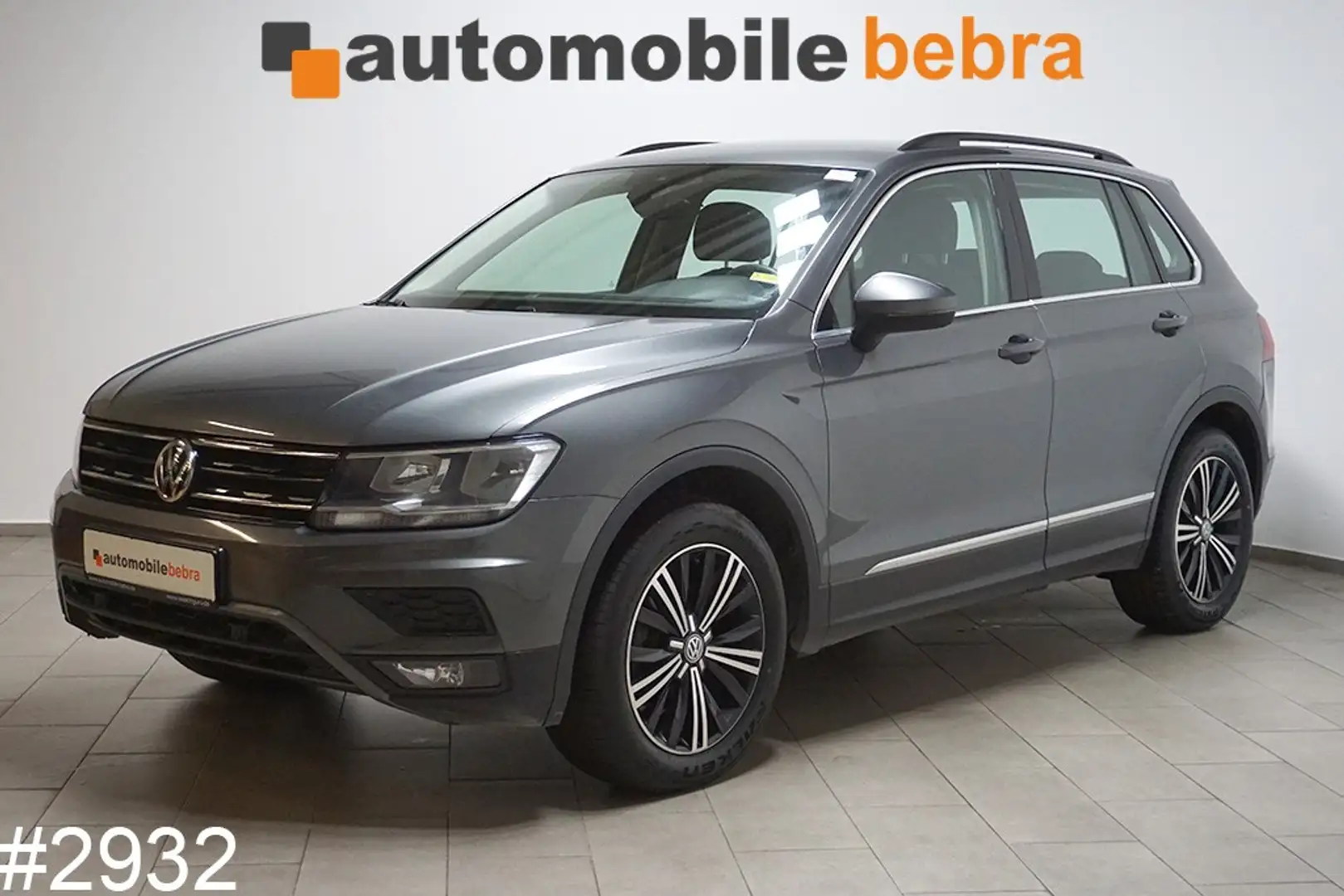 Volkswagen Tiguan 2.0TDI Comfortline 4M AHK SHZ PDC ALU 18 Grau - 1