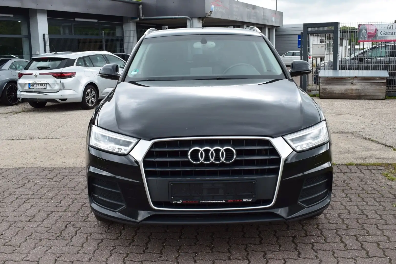 Audi Q3 TDI 2.0L  *2.HAND*SCHECKHEFT GEPFLEGT* Schwarz - 2