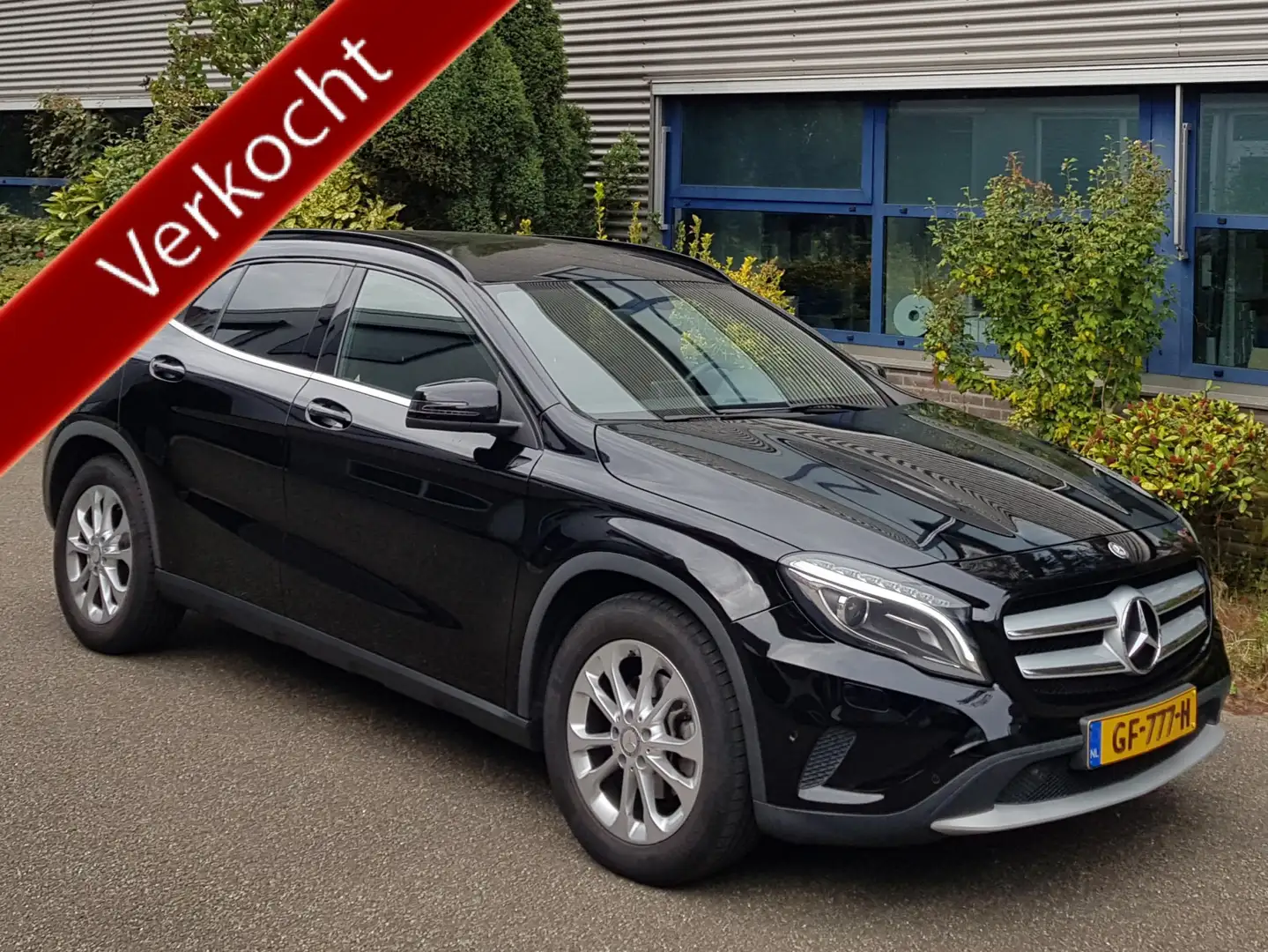 Mercedes-Benz GLA 180 Cdi Aut Navi Xenon 1/2 Leder Cruise Zgoh Fekete - 1