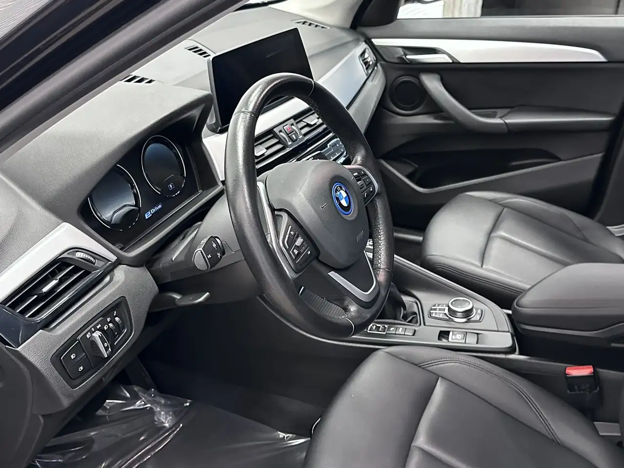 BMW X1 xDrive25e*PHEV*HUD*CAMERA*HUD*LAGE BIV!*LED*, миниатюра 19