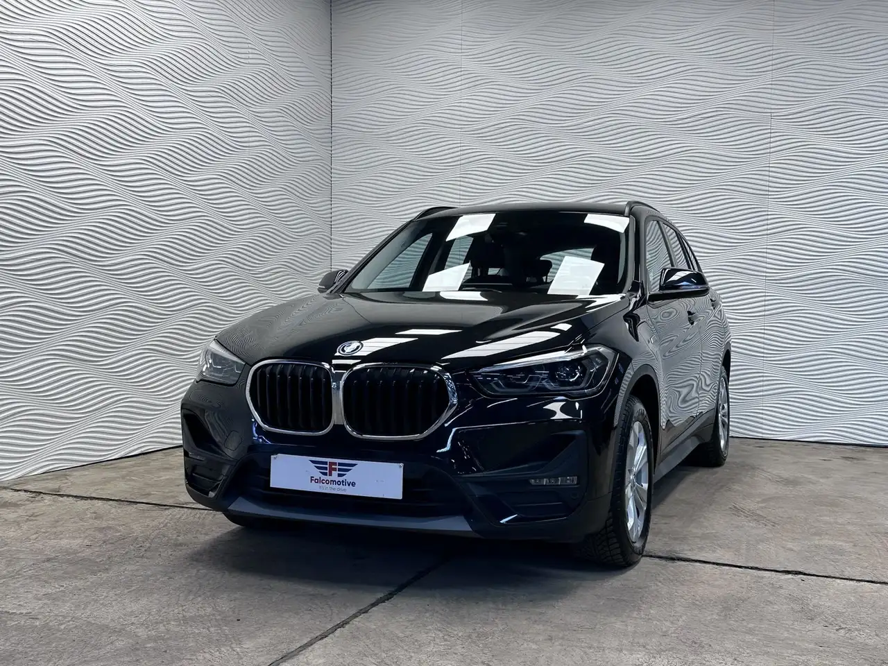 BMW X1 xDrive25e*PHEV*HUD*CAMERA*HUD*LAGE BIV!*LED*, миниатюра 4