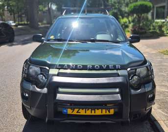2.5 V6 SE