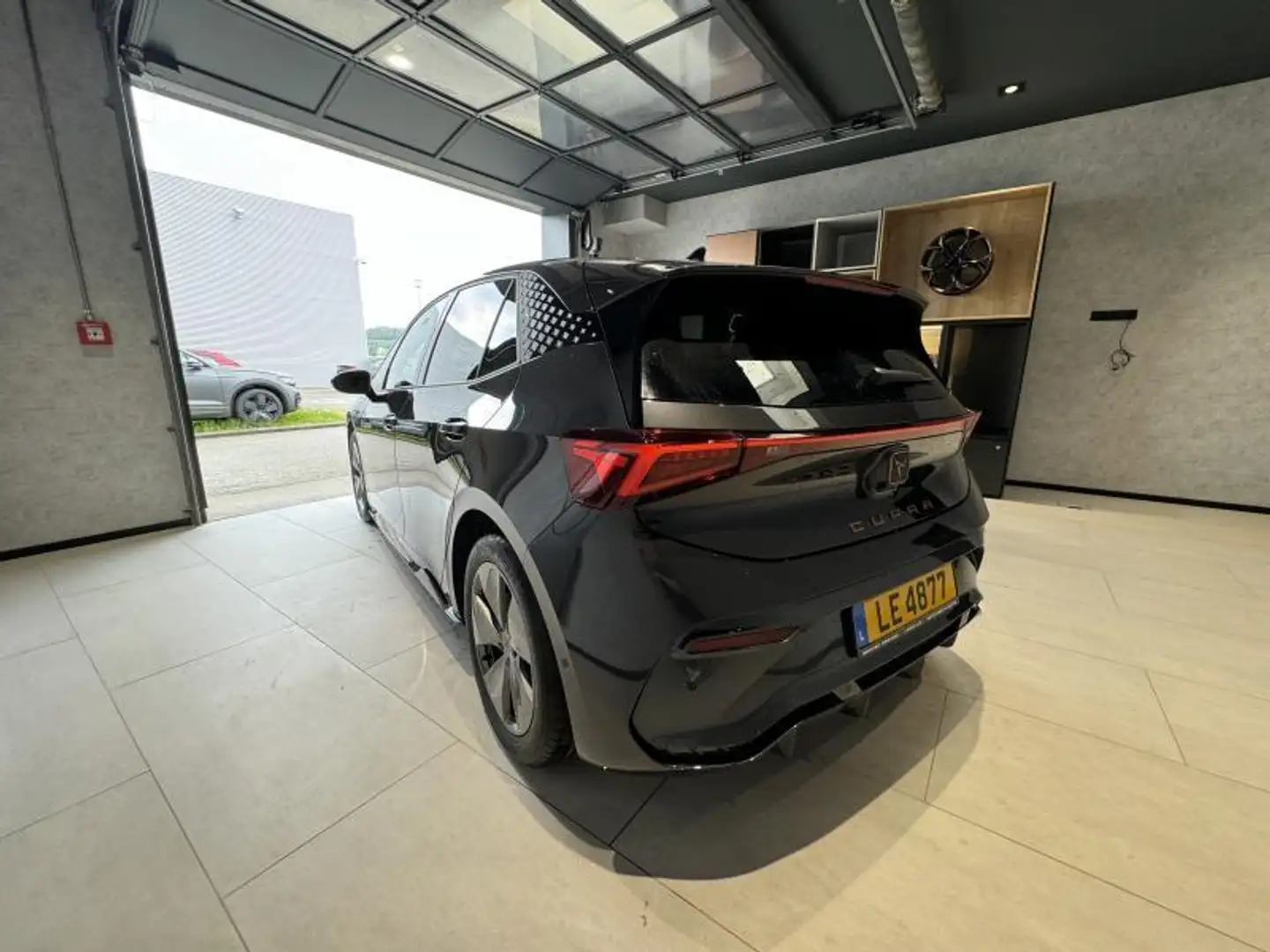 CUPRA Born 58kWh Gris - 2