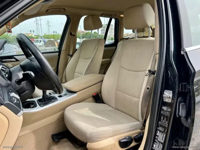 BMW X3 view 14