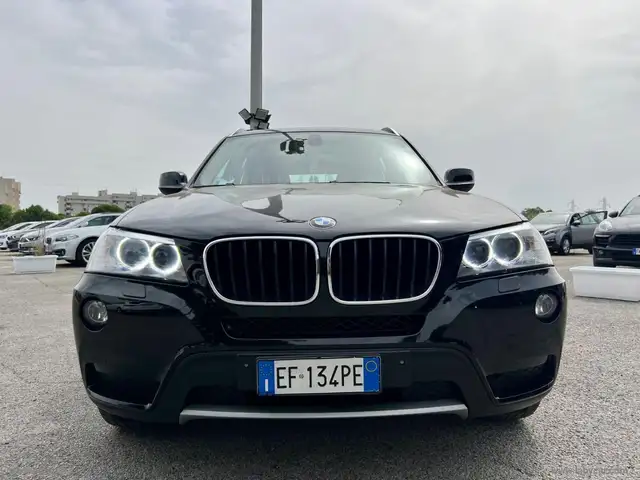 BMW X3 view 3