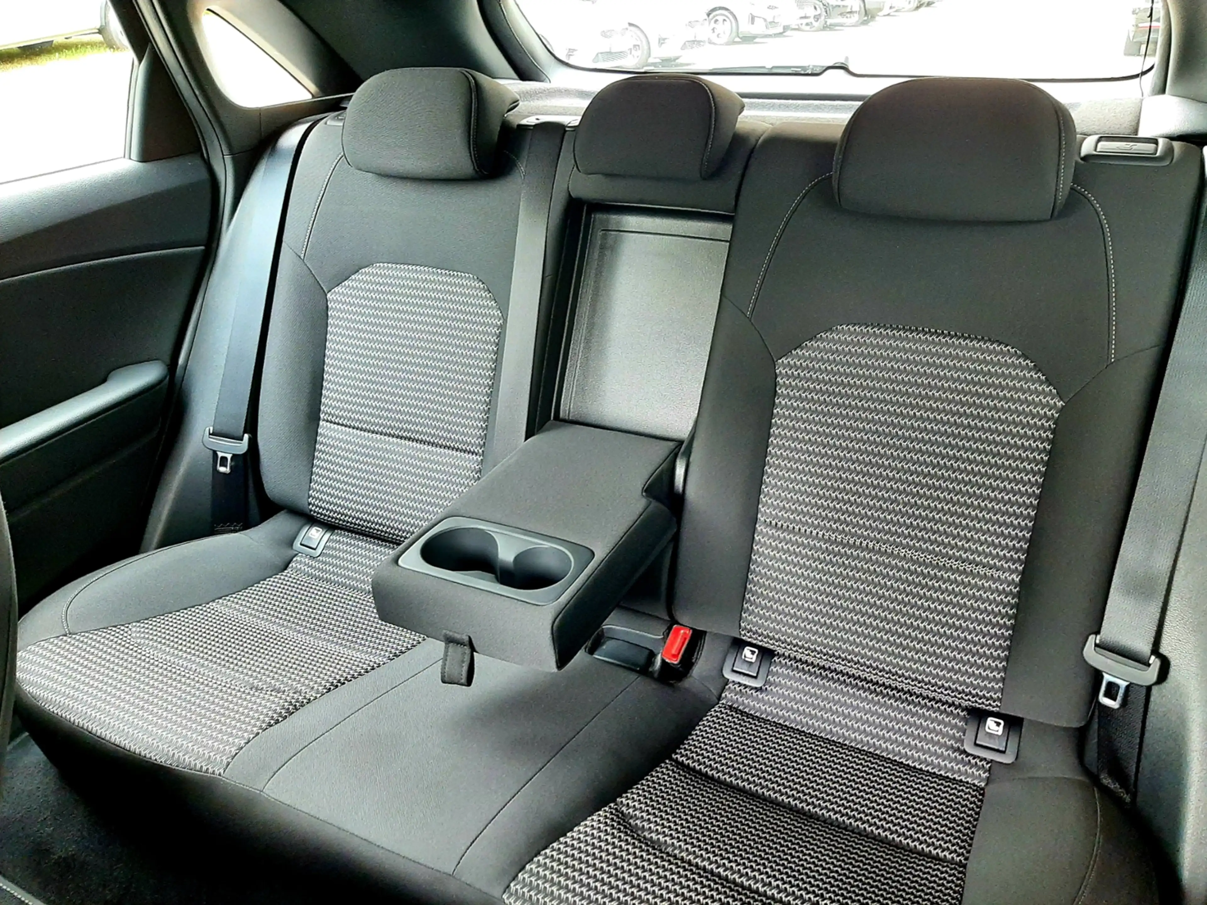 Kia Ceed / cee'd 1.5T DCT7 Spirit STD — photo 10