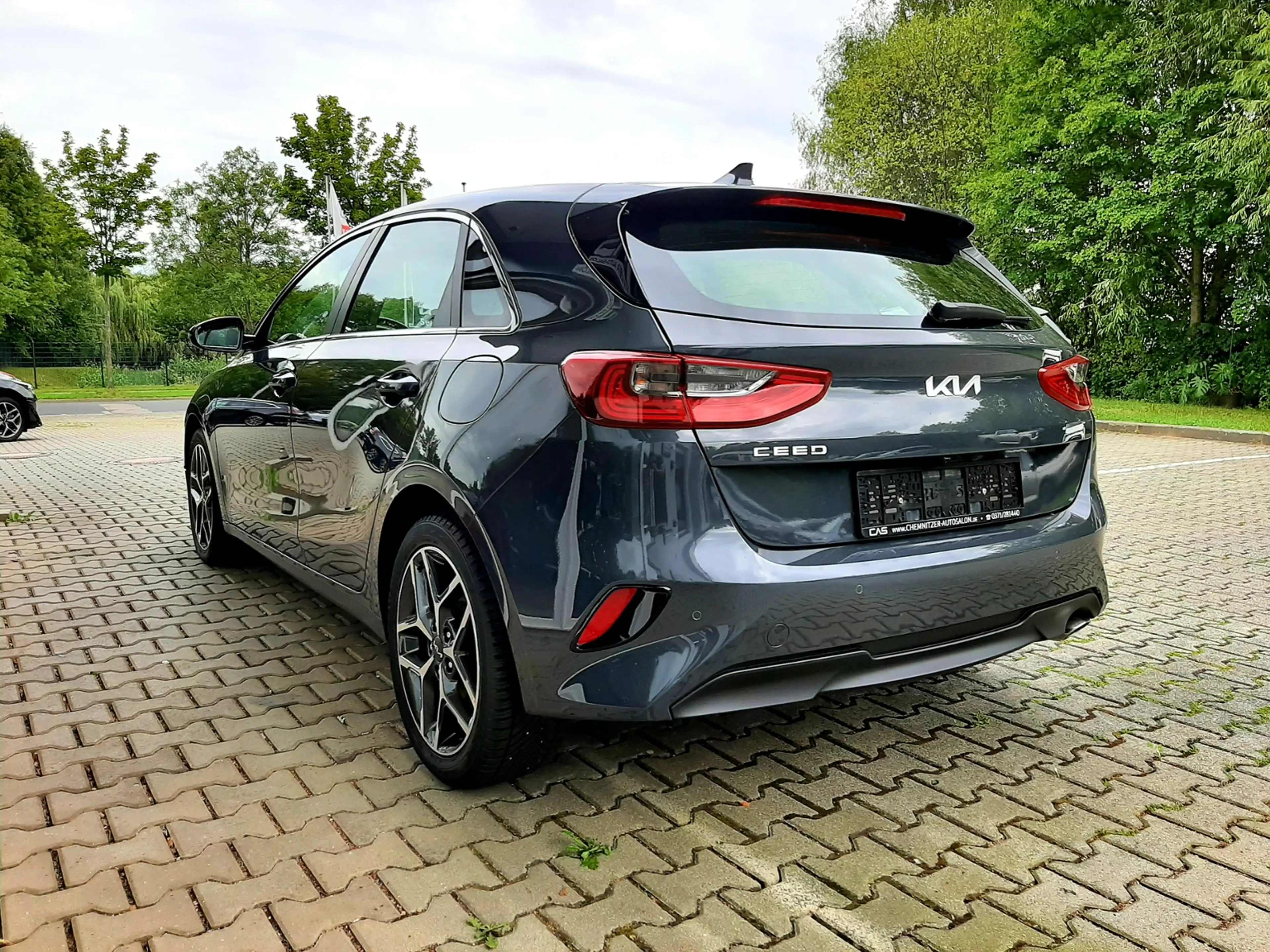 Kia Ceed / cee'd 1.5T DCT7 Spirit STD — photo 6