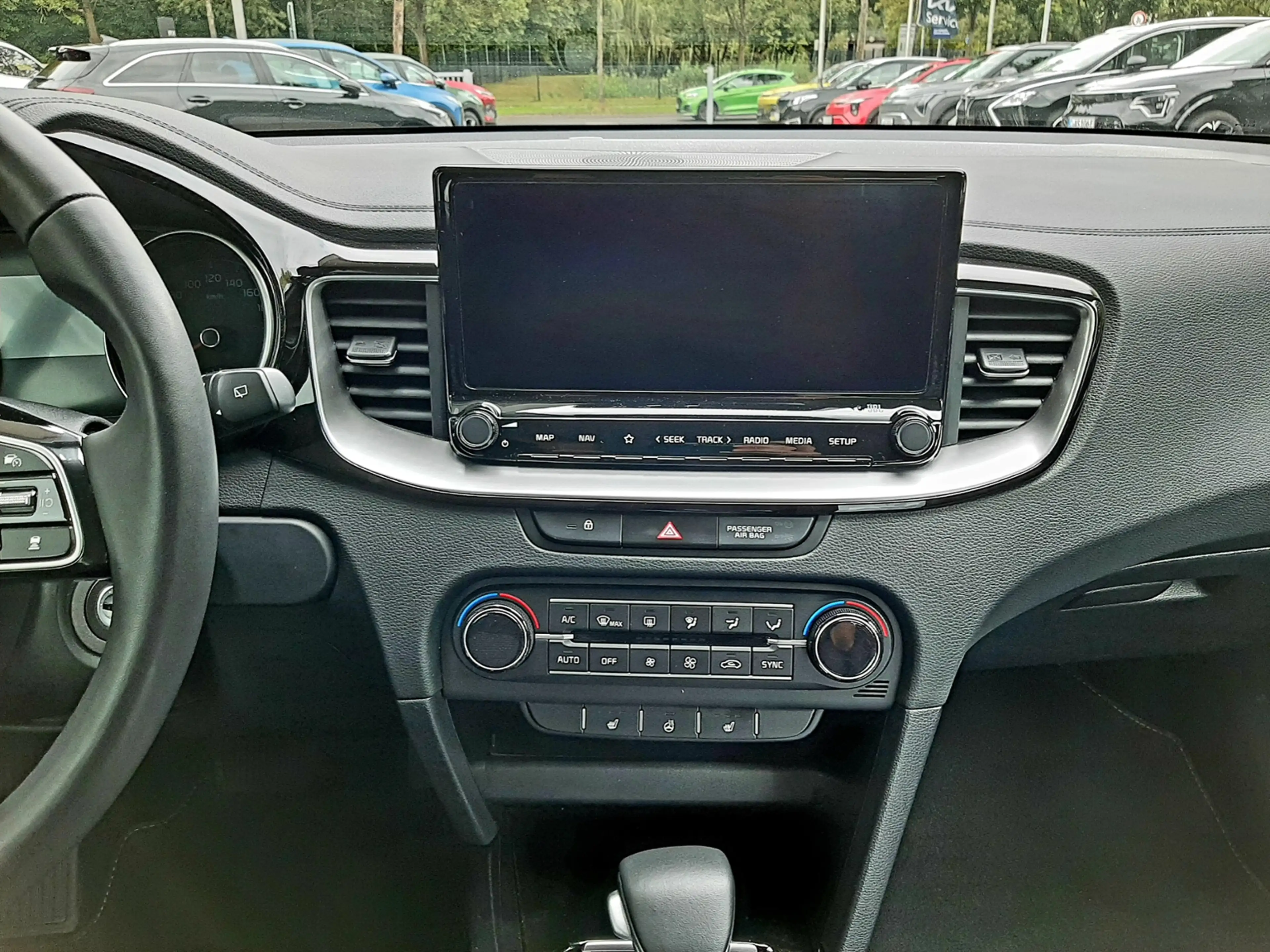 Kia Ceed / cee'd 1.5T DCT7 Spirit STD — photo 14